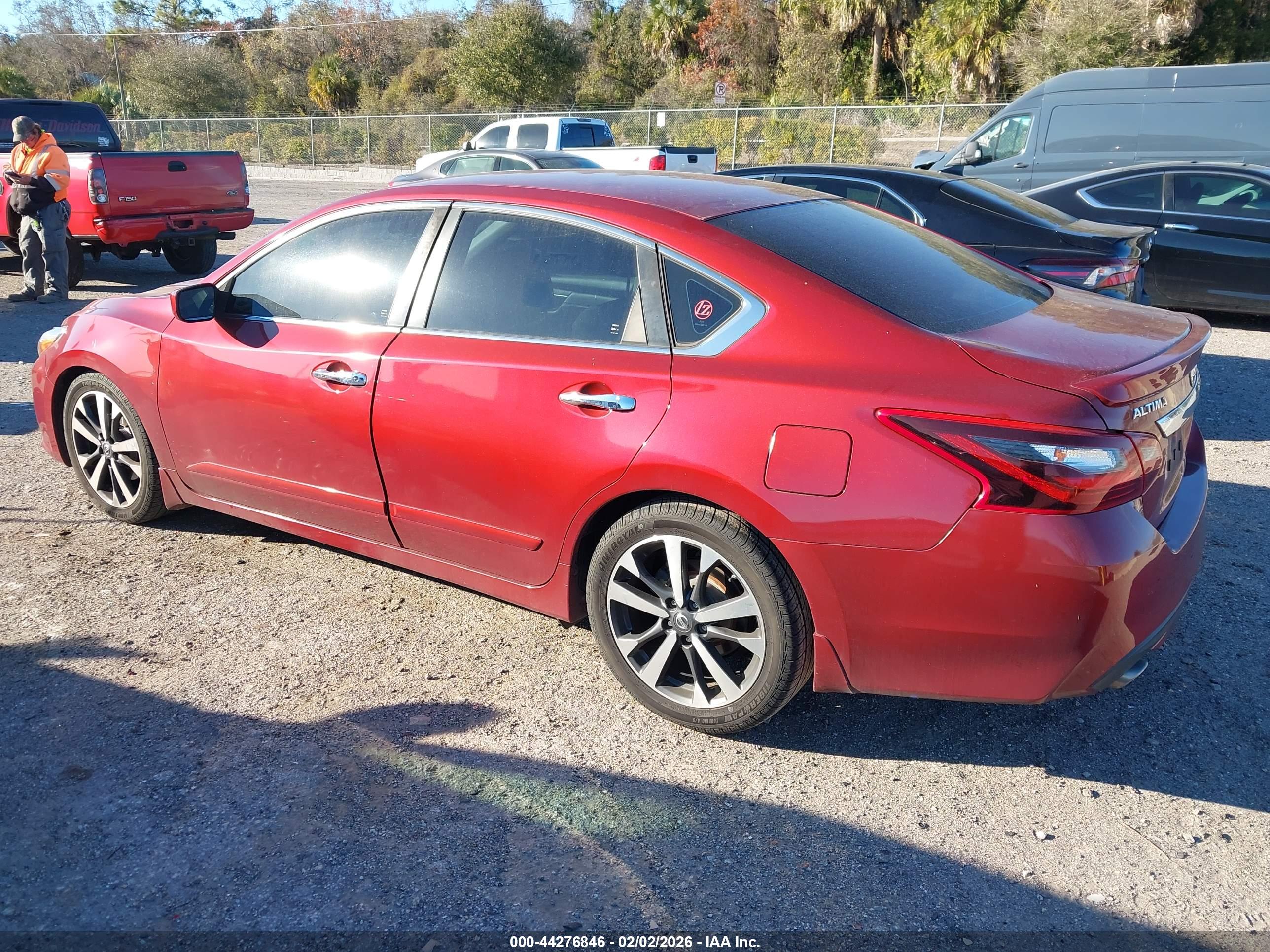 NISSAN ALTIMA image 3