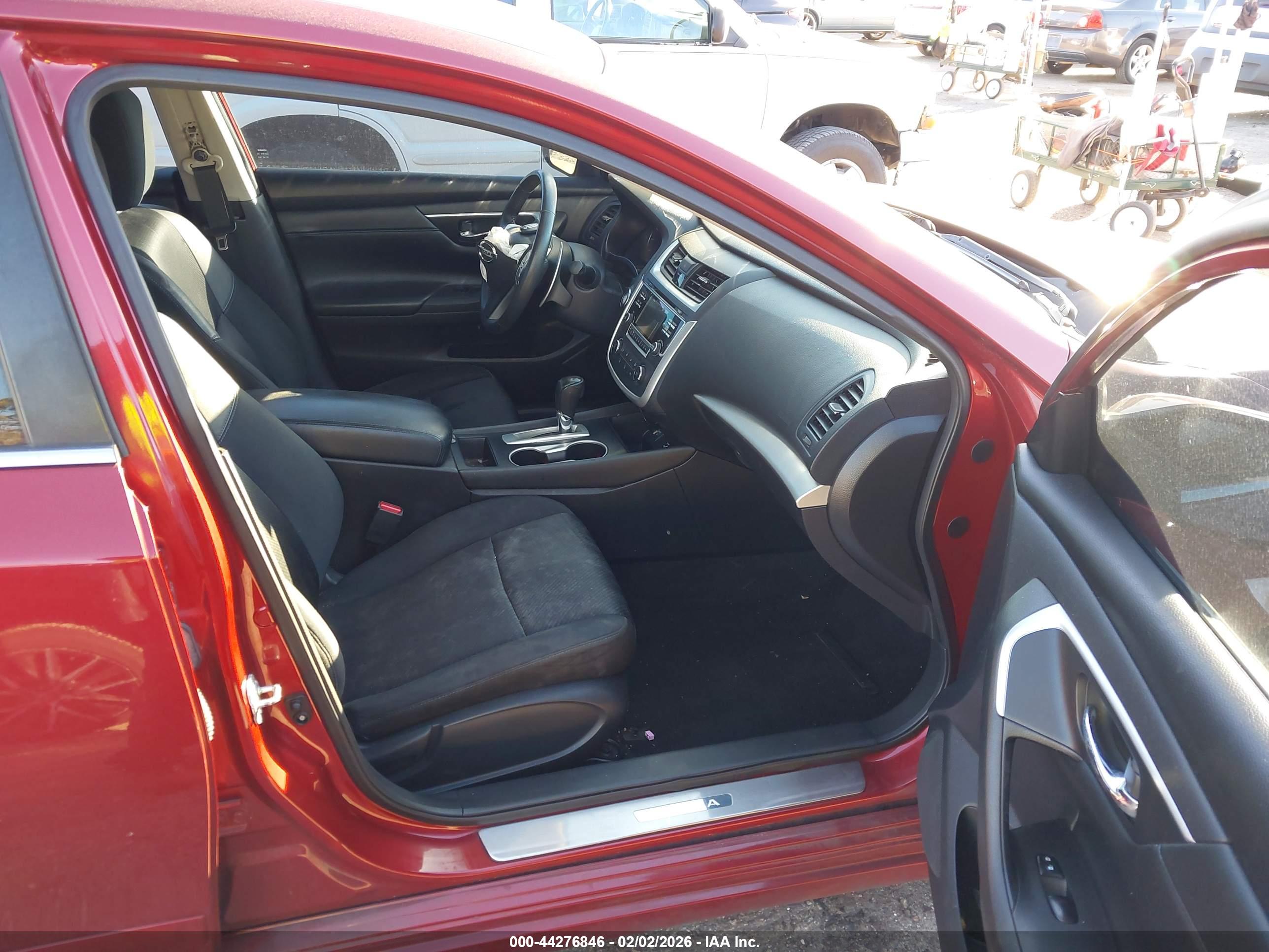 NISSAN ALTIMA image 5