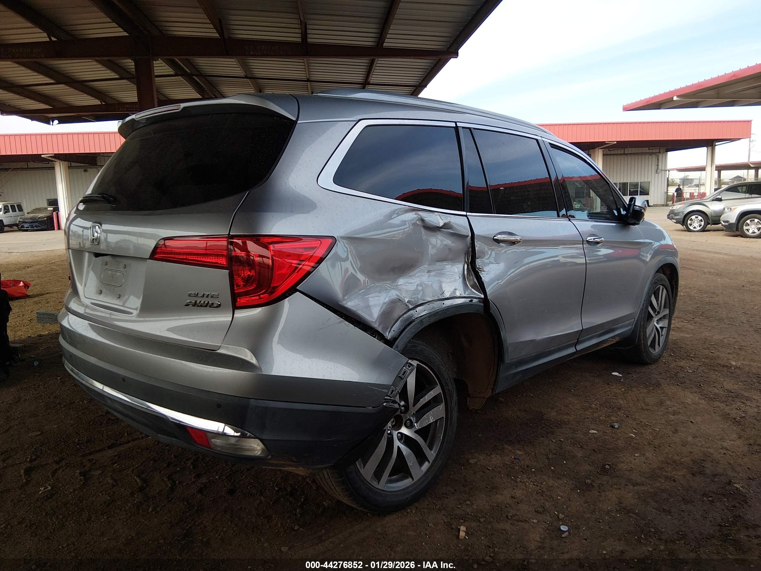 HONDA PILOT image 6