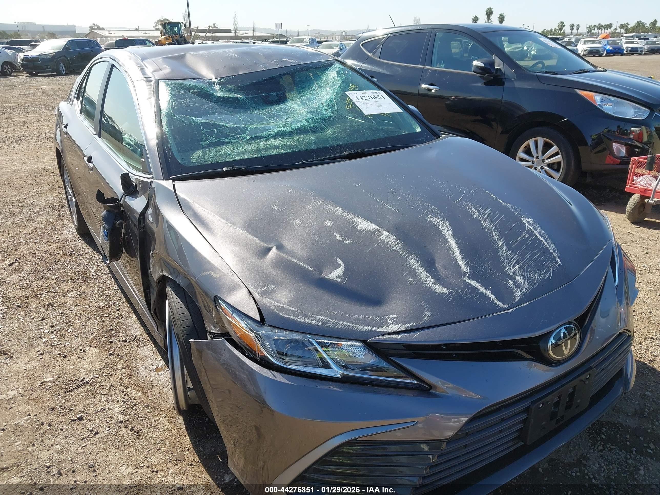 TOYOTA CAMRY image 6