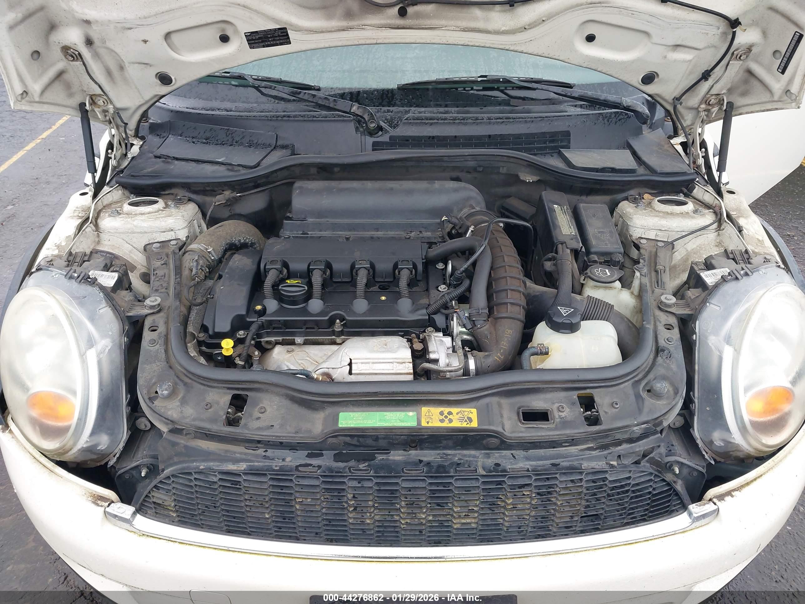 MINI COOPER image 10