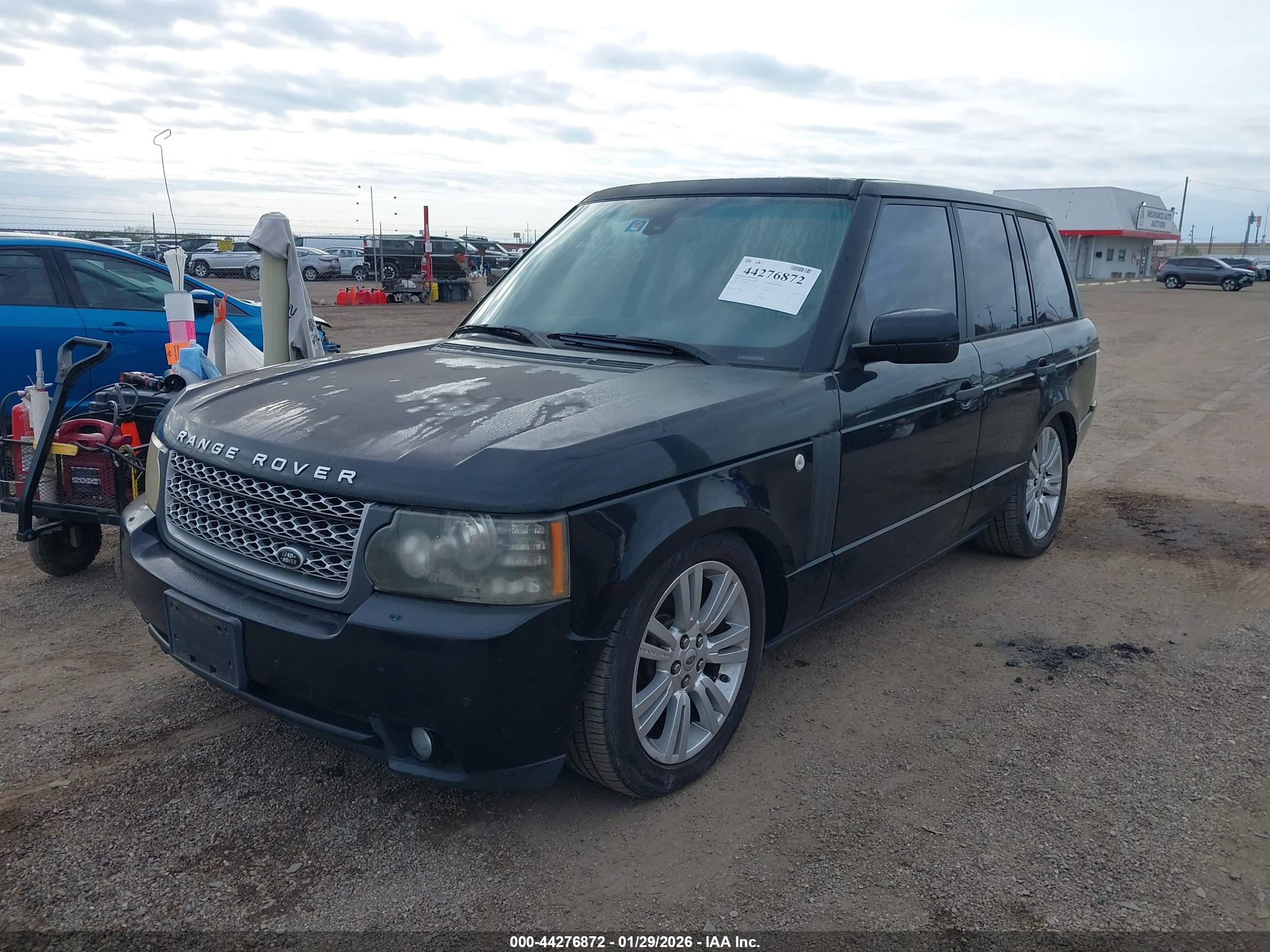 LAND ROVER image 6
