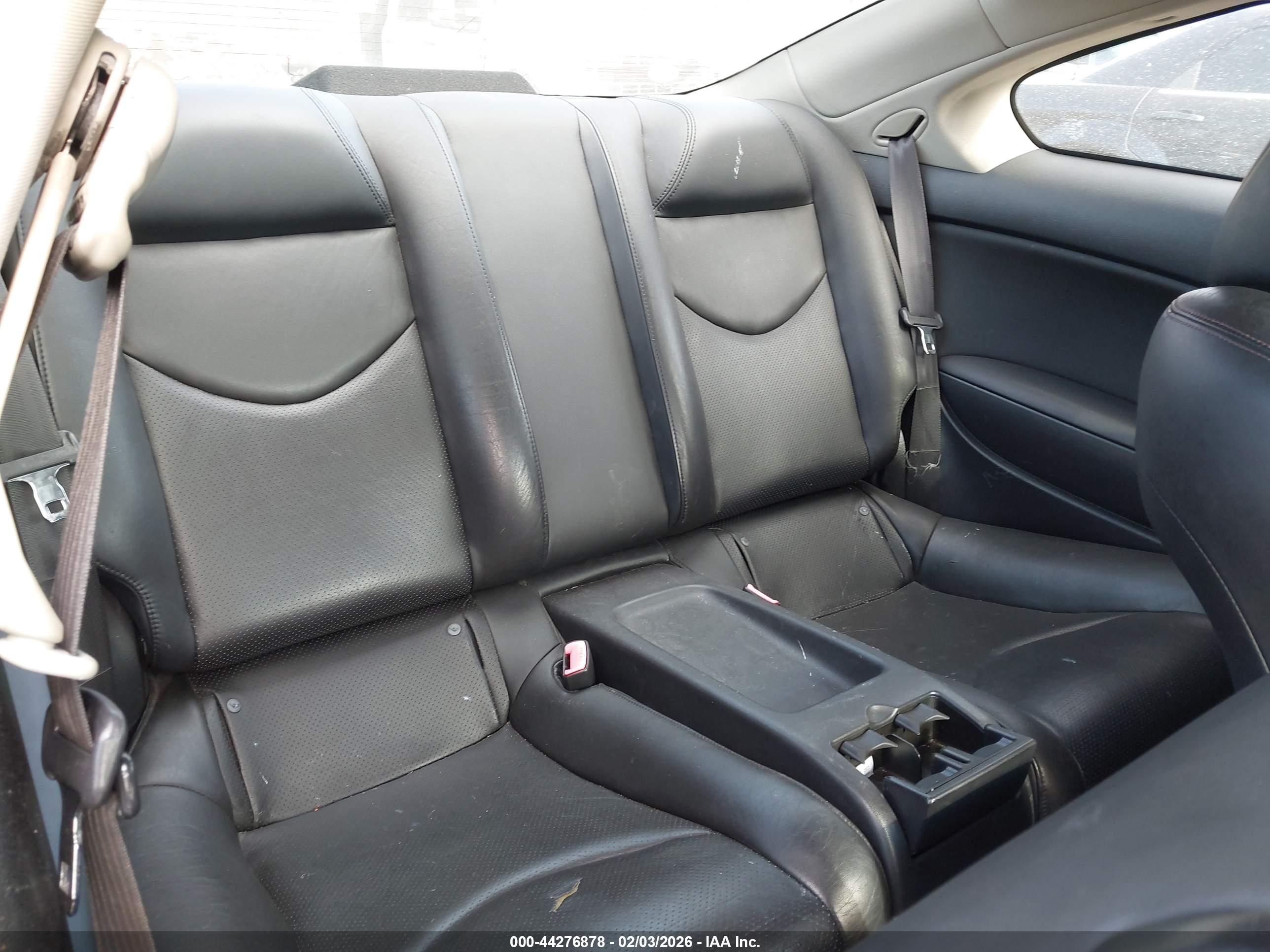 INFINITI G37 image 8