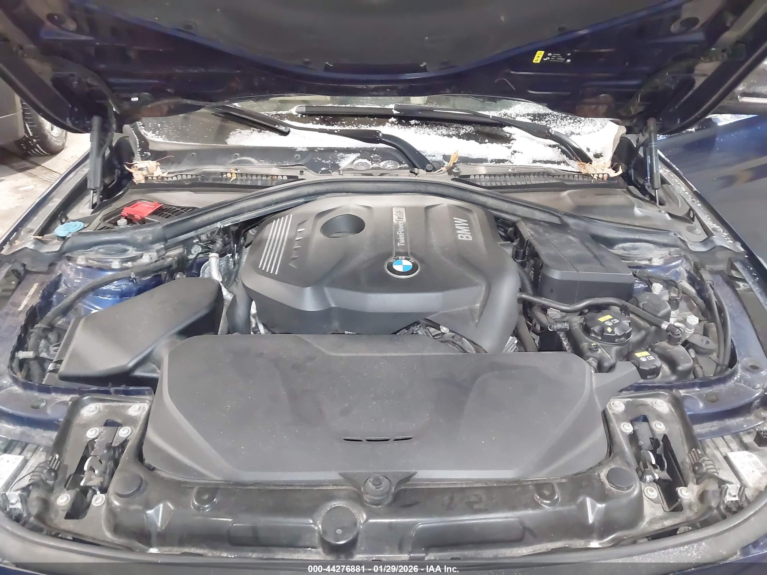 BMW 330I image 10
