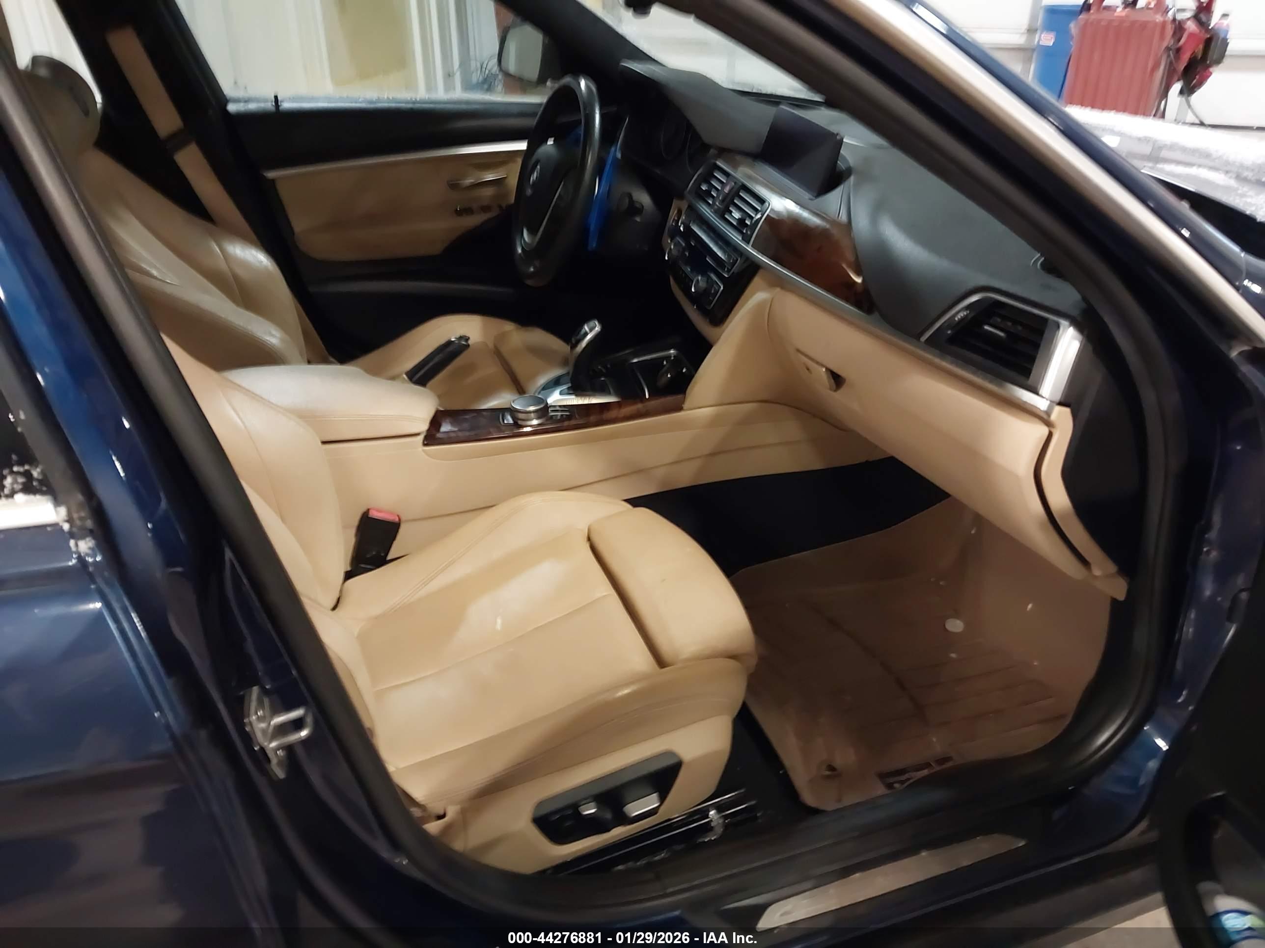 BMW 330I image 5