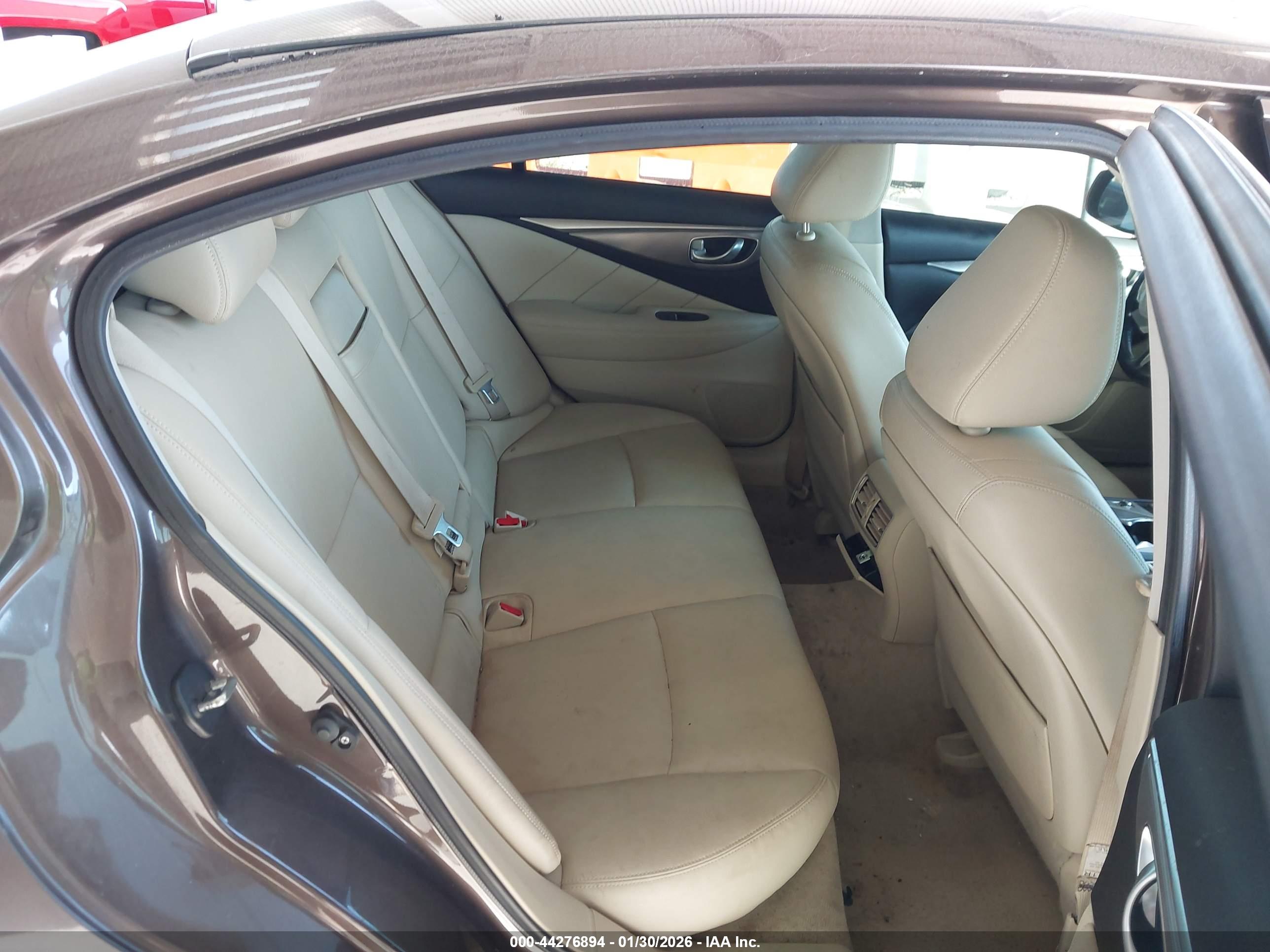 INFINITI Q50 image 8