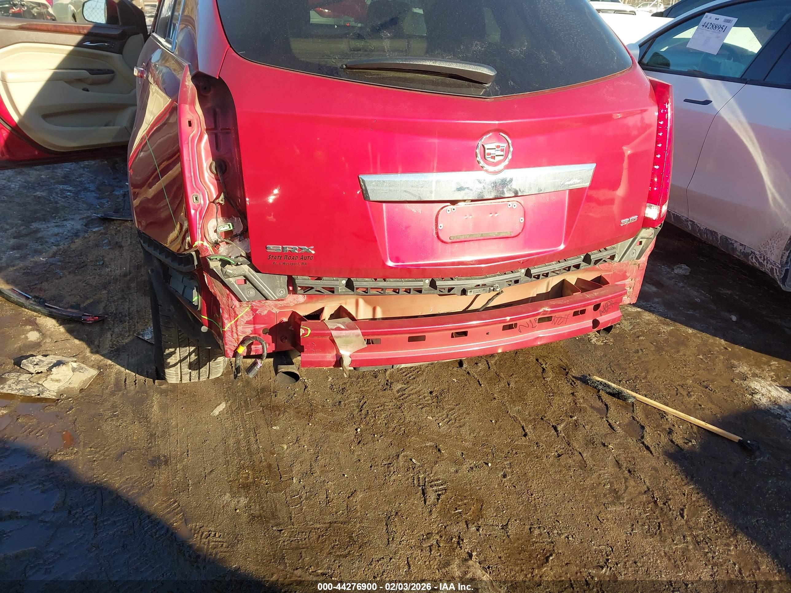 CADILLAC SRX image 6