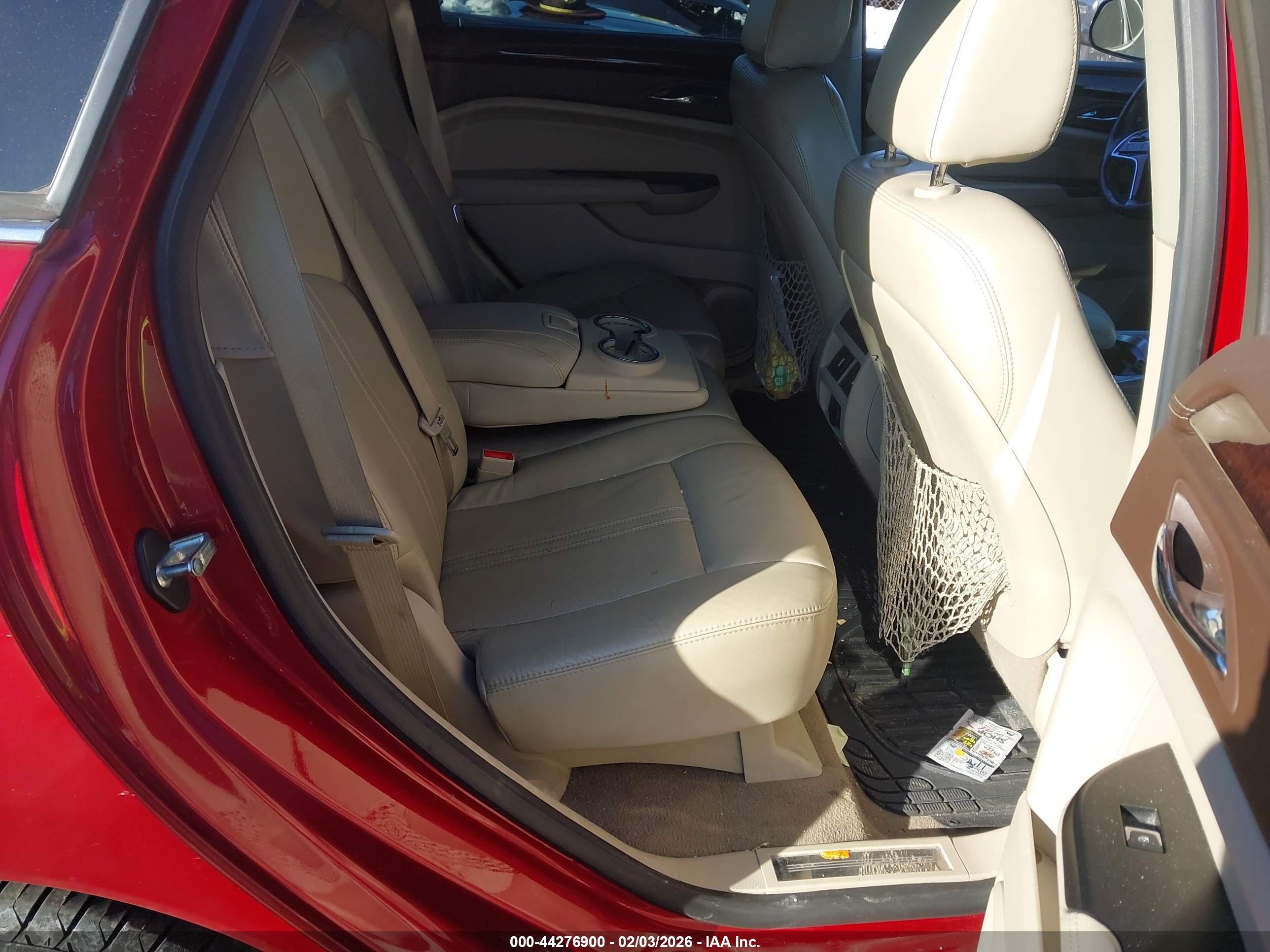 CADILLAC SRX image 8