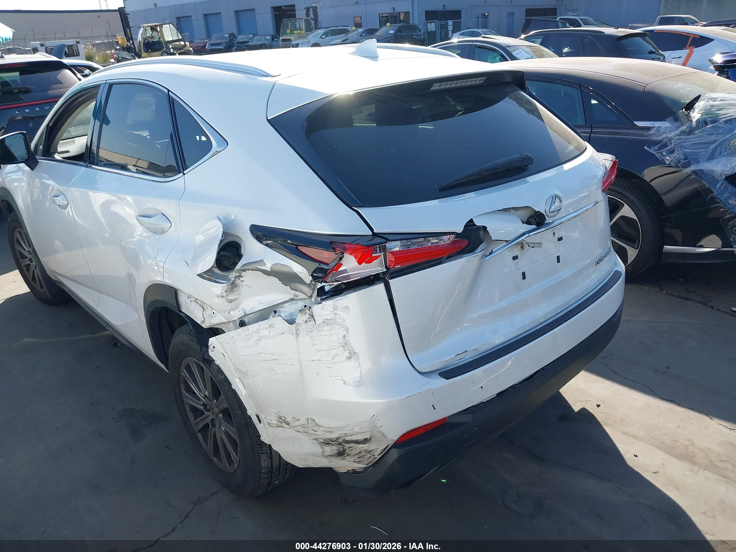 LEXUS NX image 3