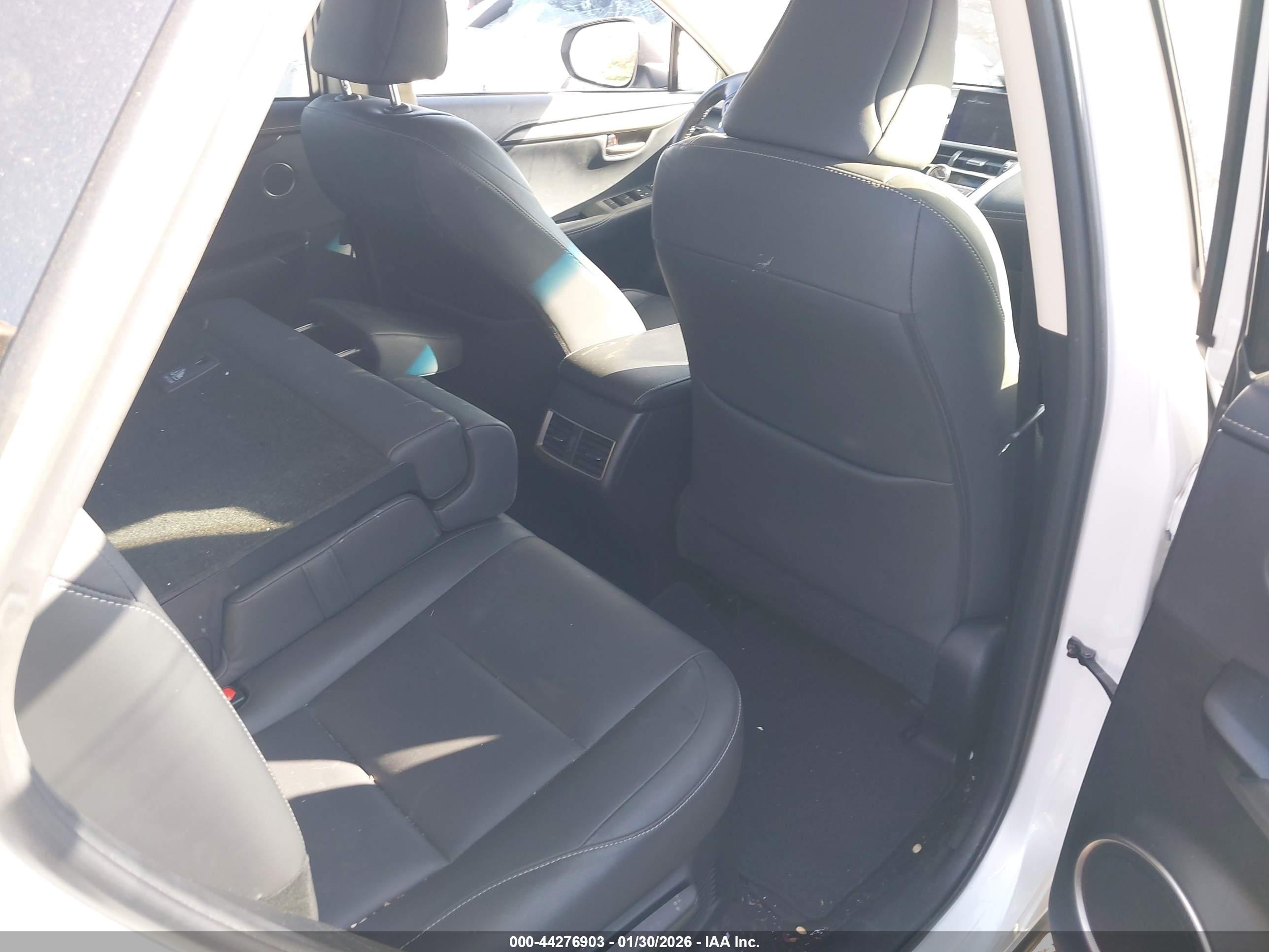 LEXUS NX image 8
