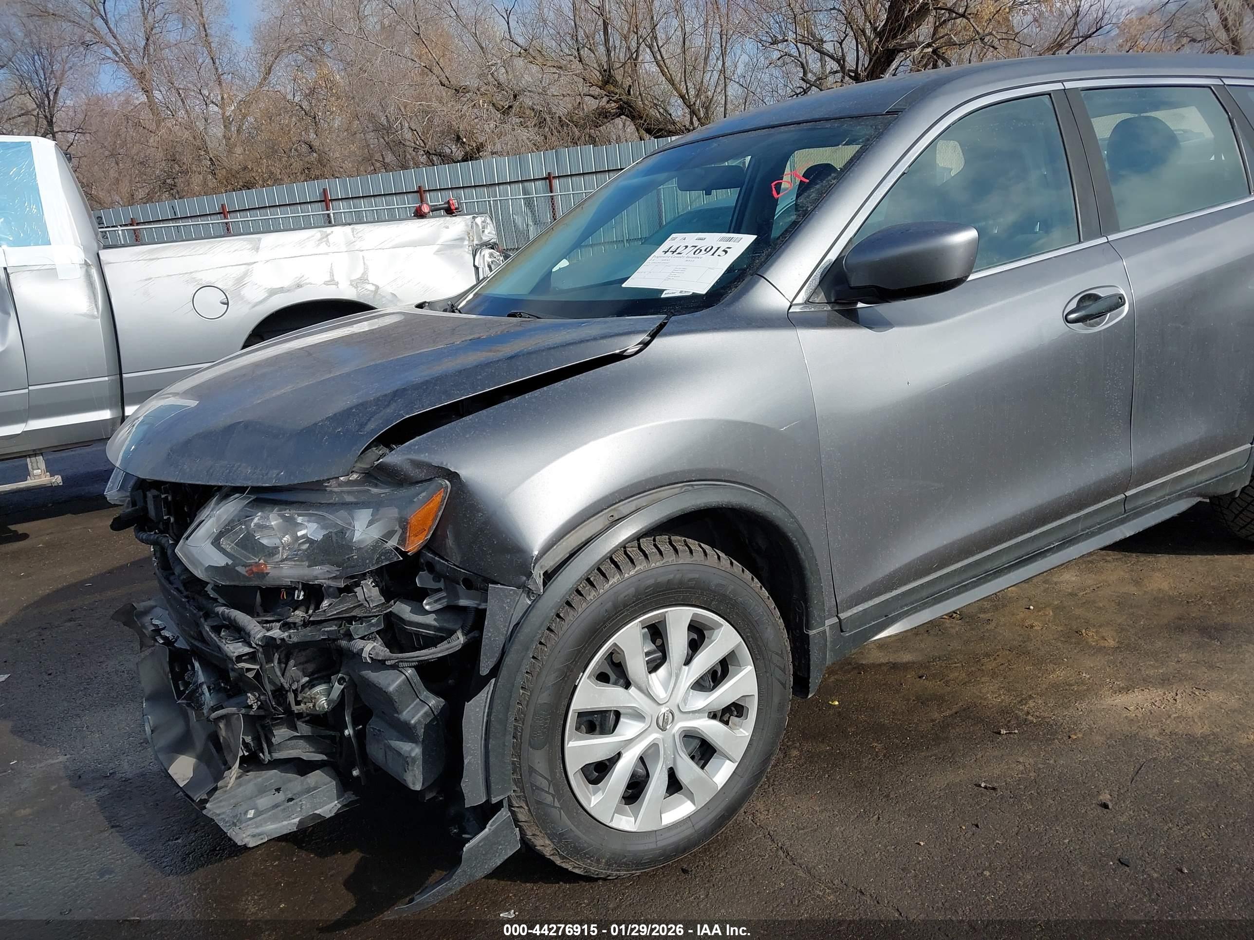 NISSAN ROGUE image 6