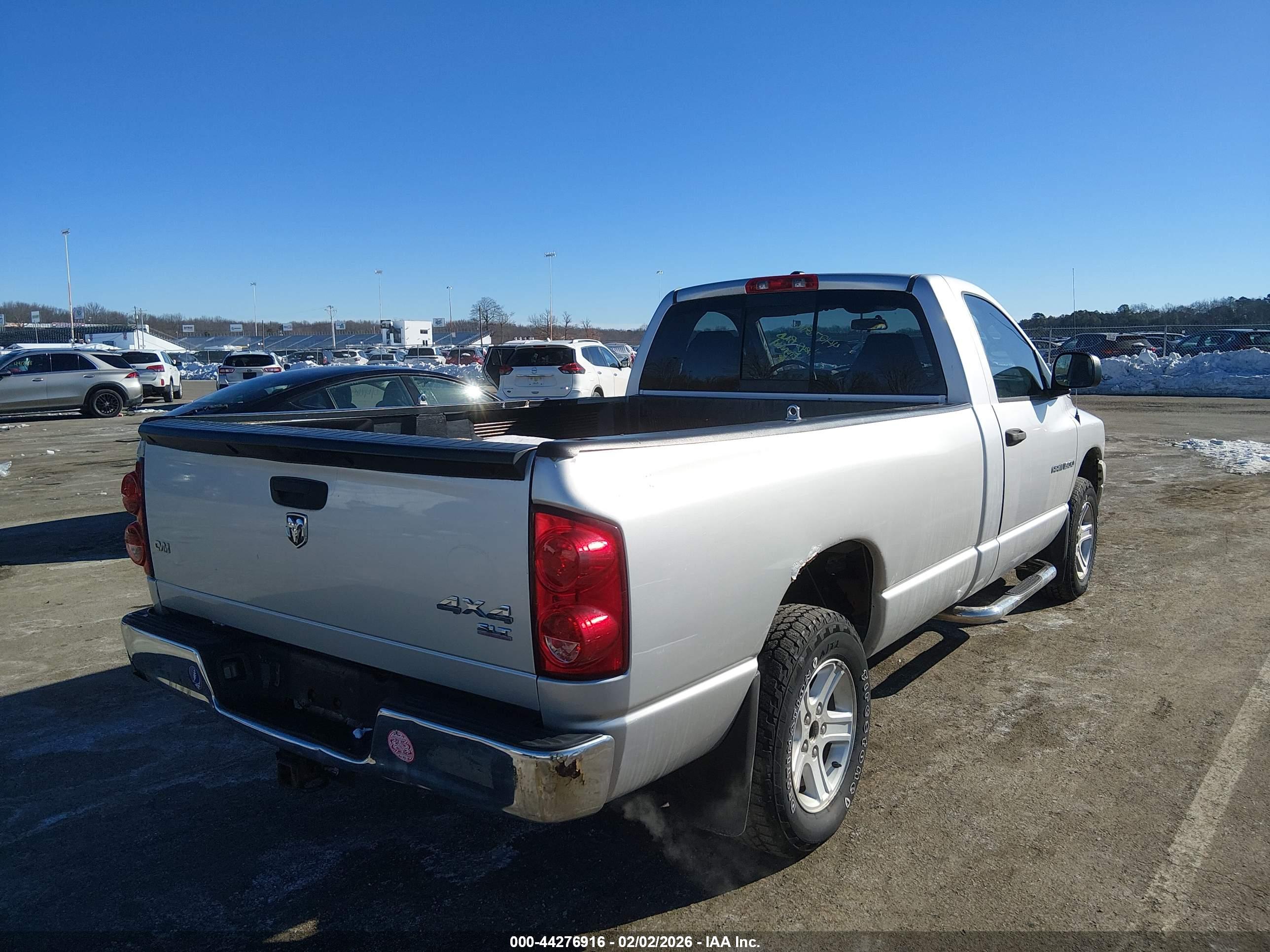 DODGE RAM image 4