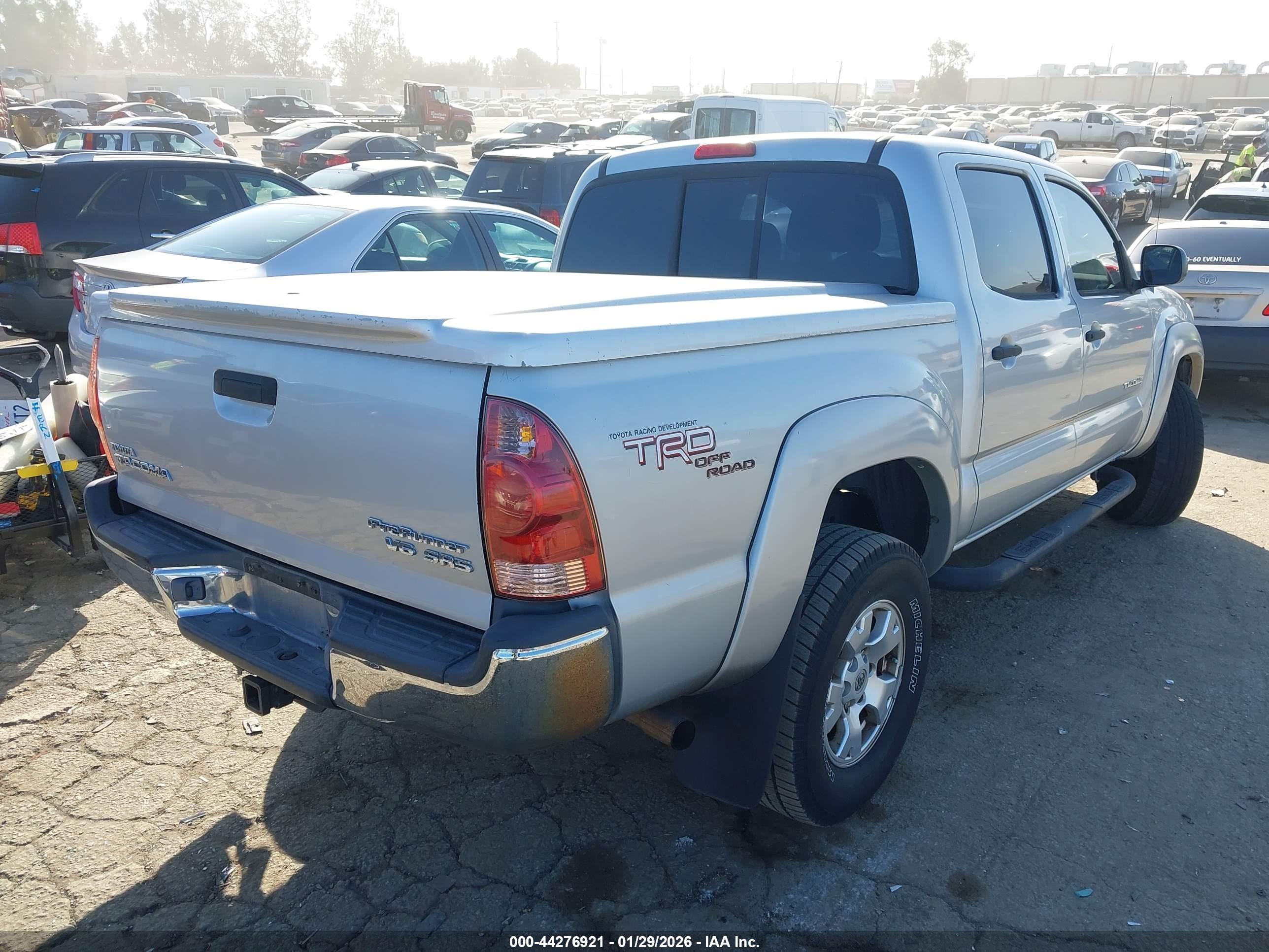 TOYOTA TACOMA image 4