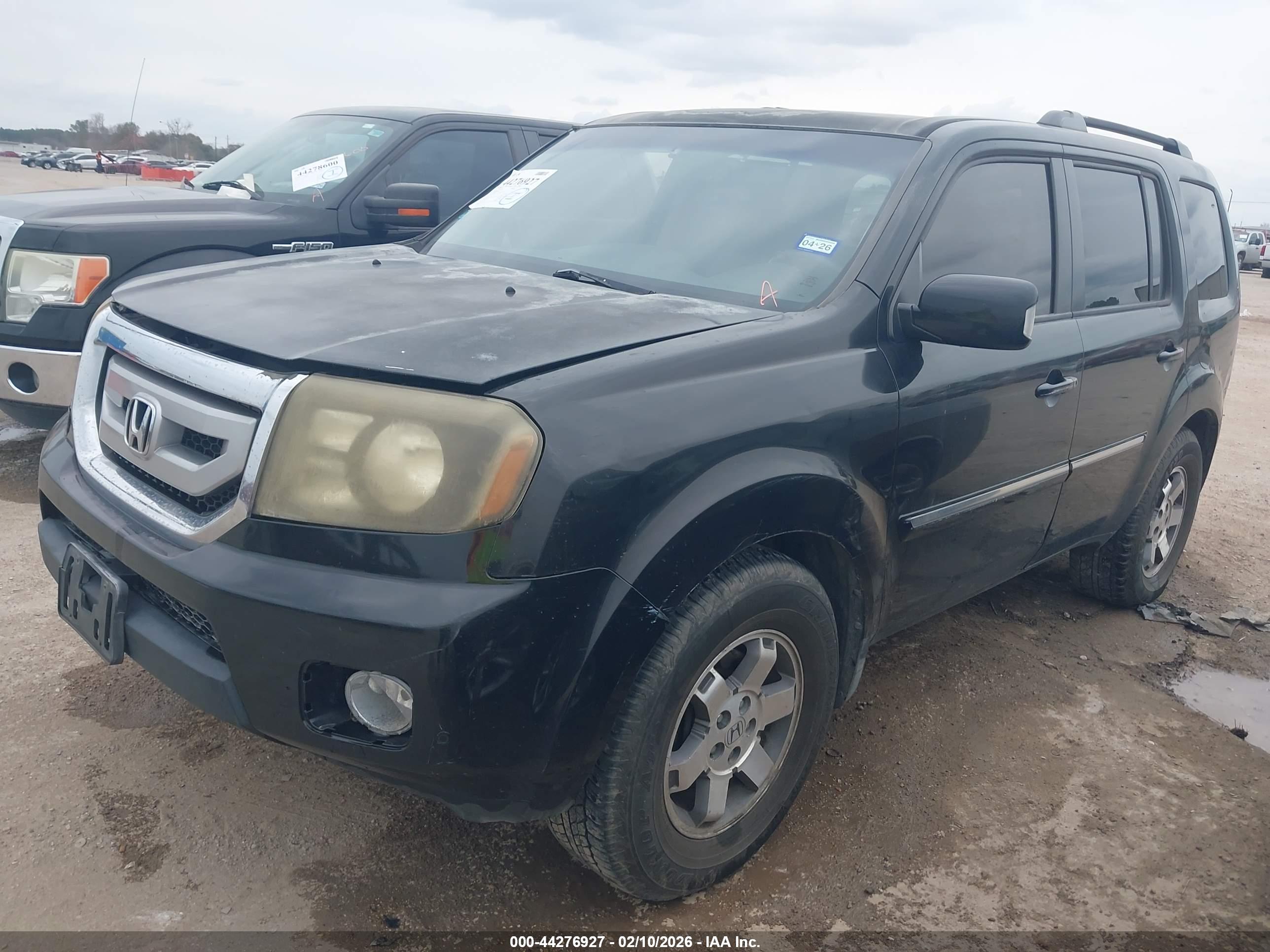 HONDA PILOT image 2