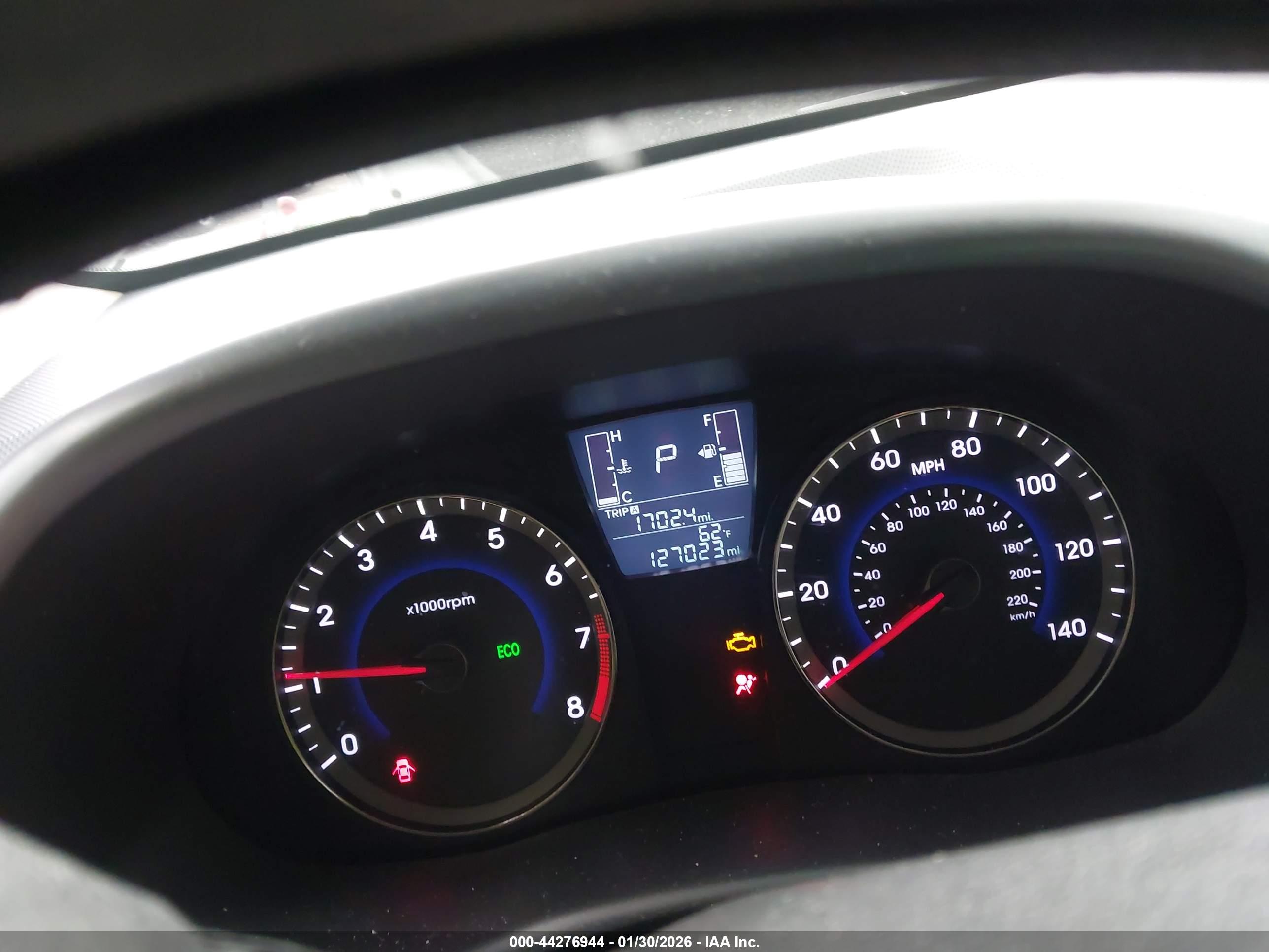 HYUNDAI ACCENT image 7