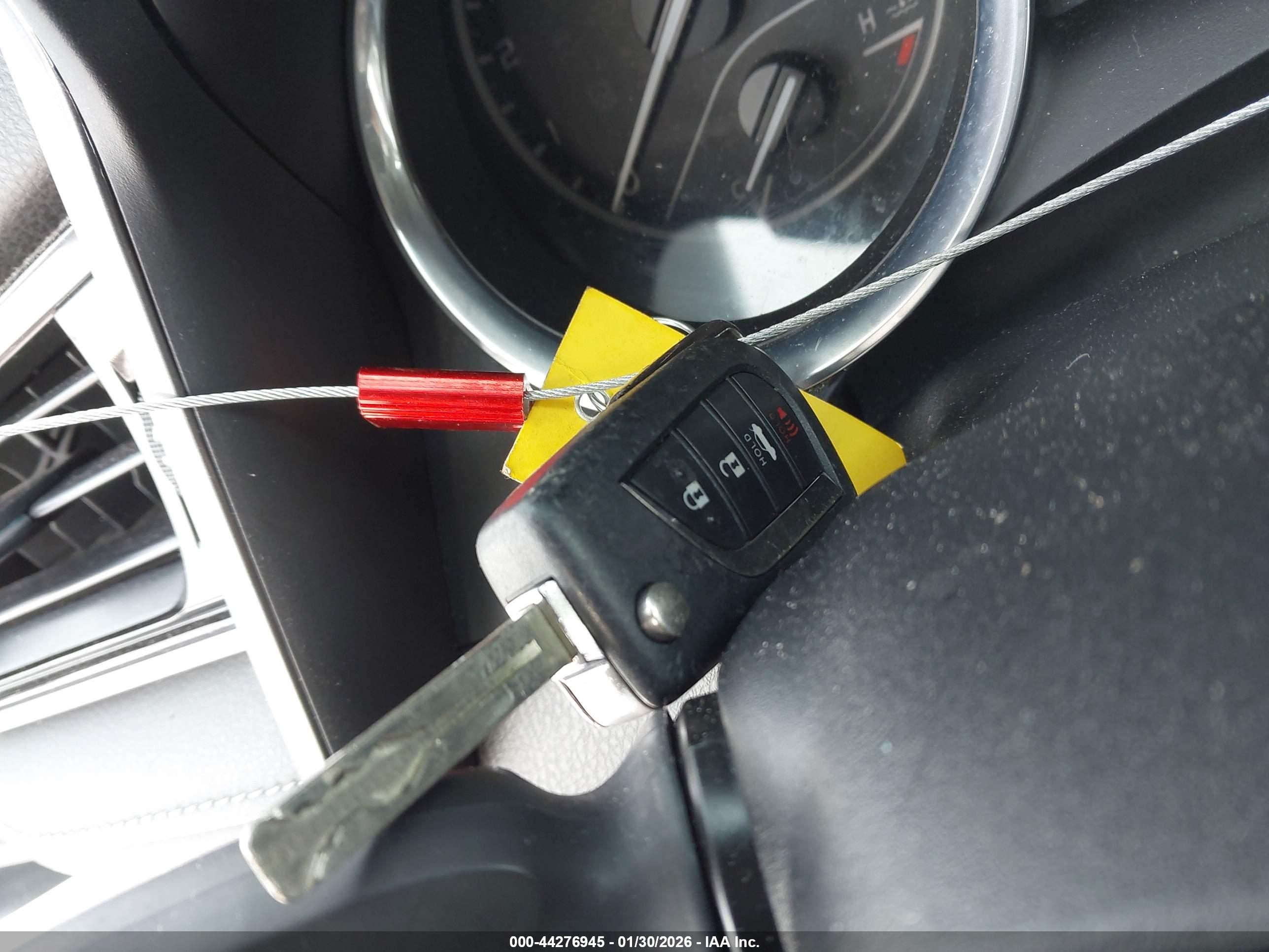 TOYOTA CAMRY image 11