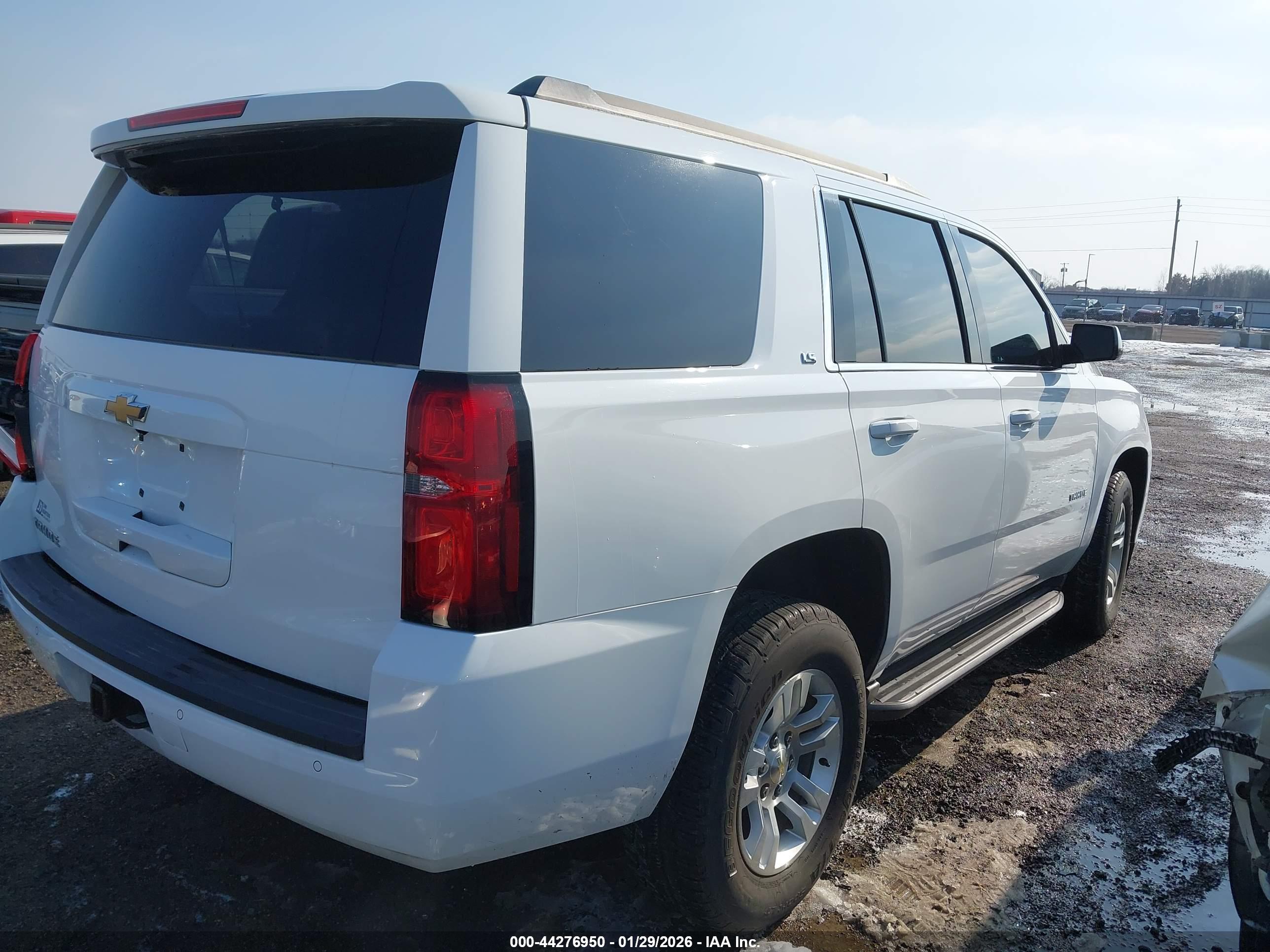 CHEVROLET TAHOE image 4
