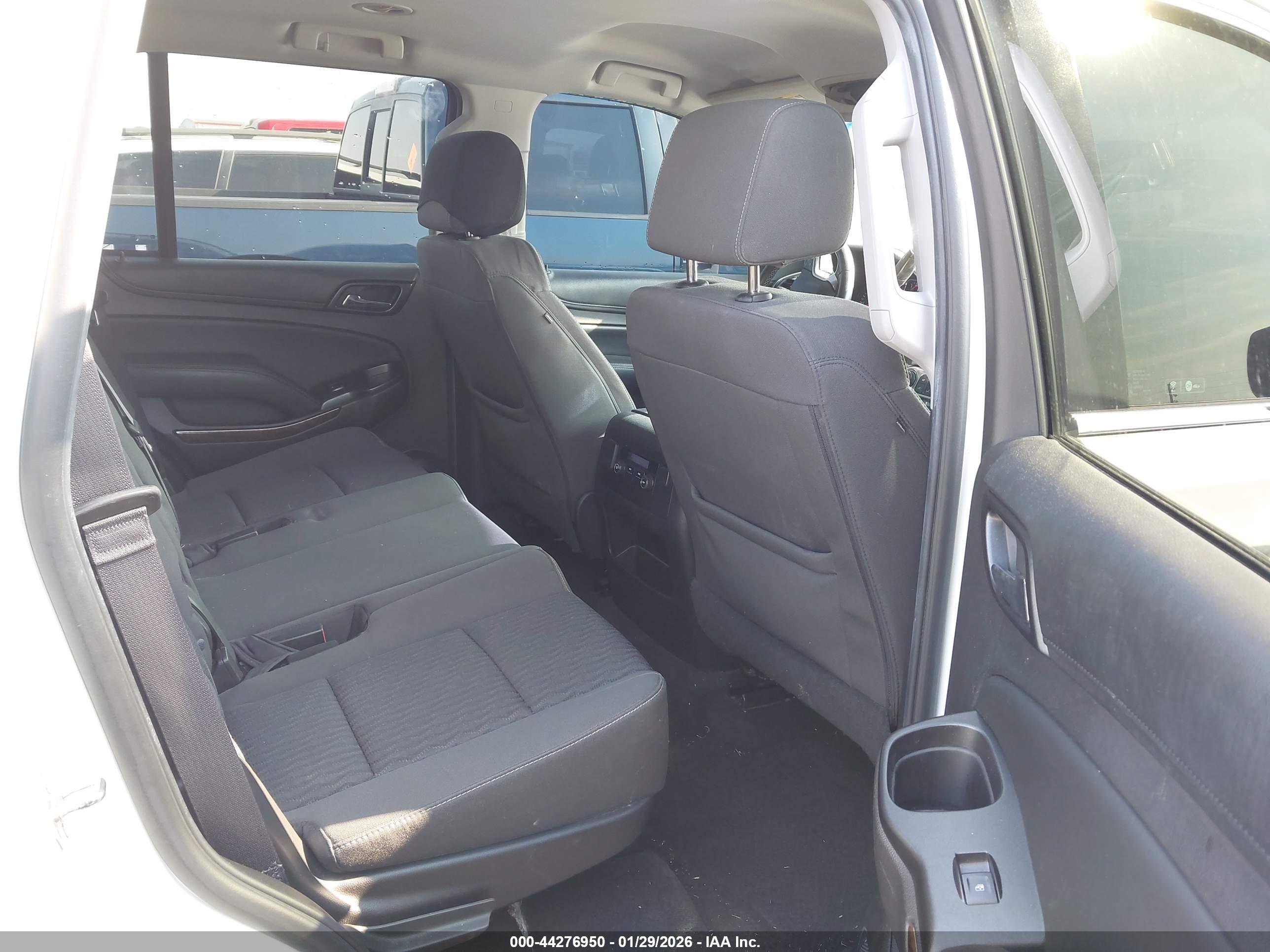 CHEVROLET TAHOE image 8