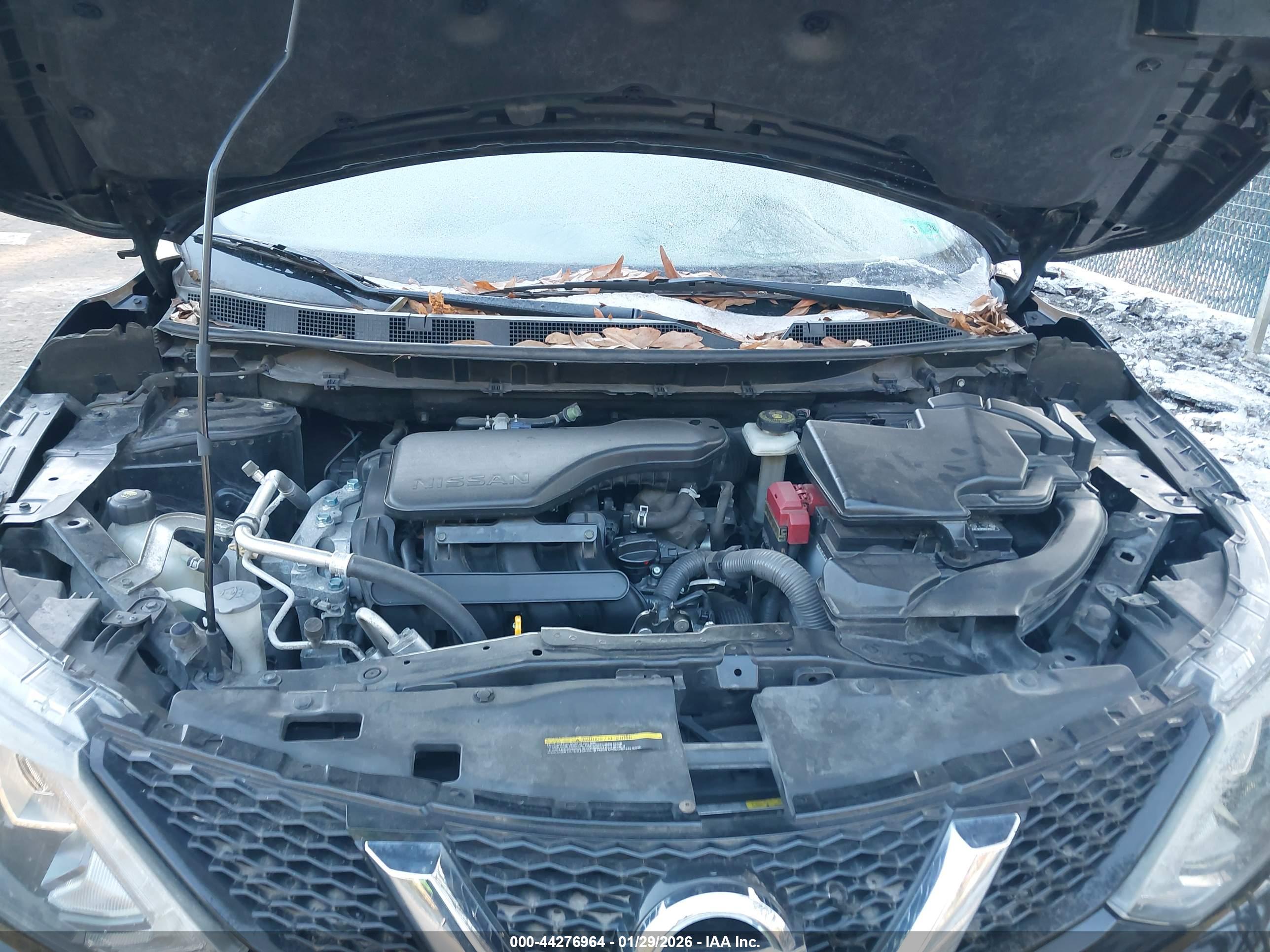NISSAN ROGUE image 10