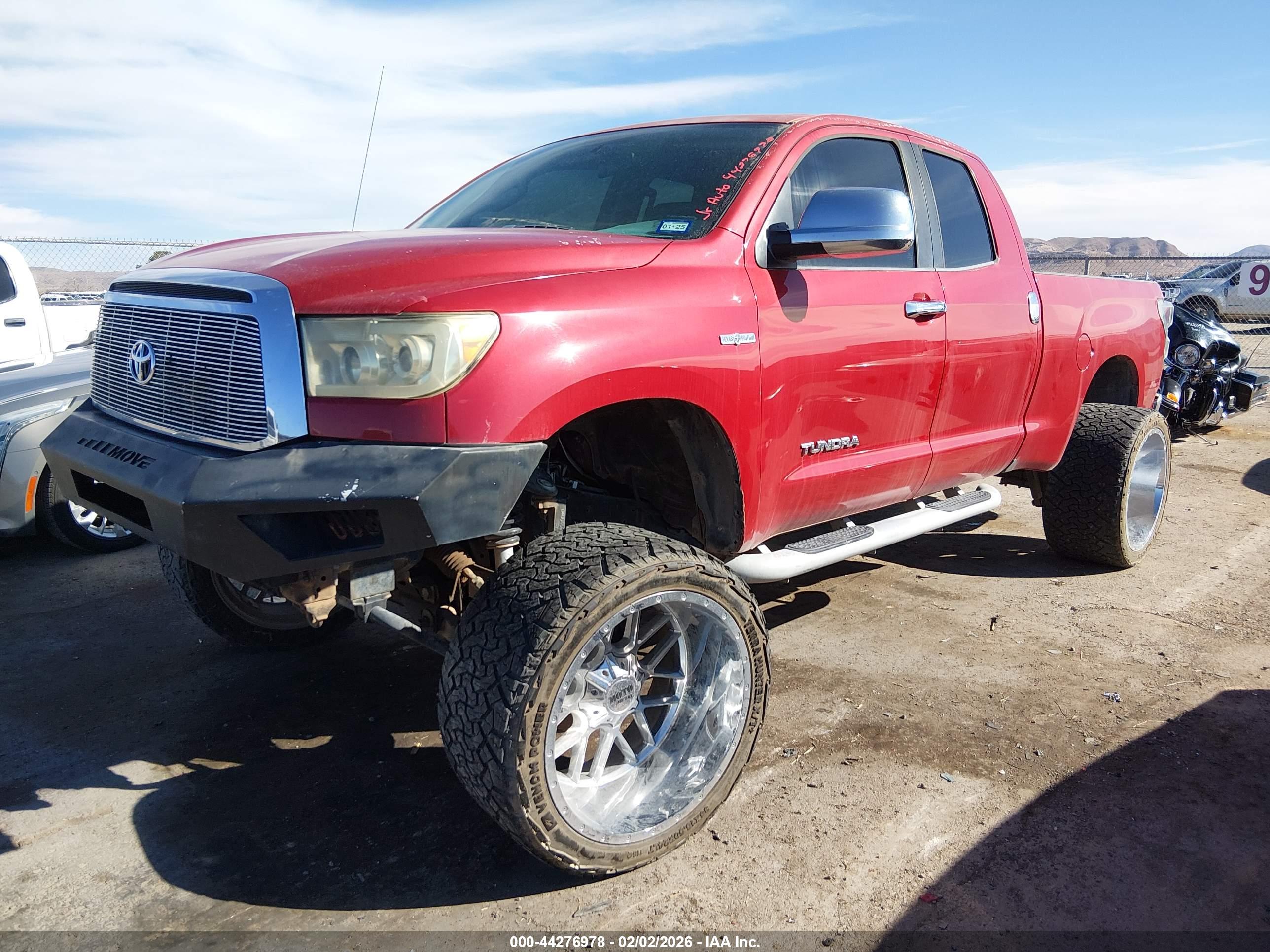 TOYOTA TUNDRA image 2