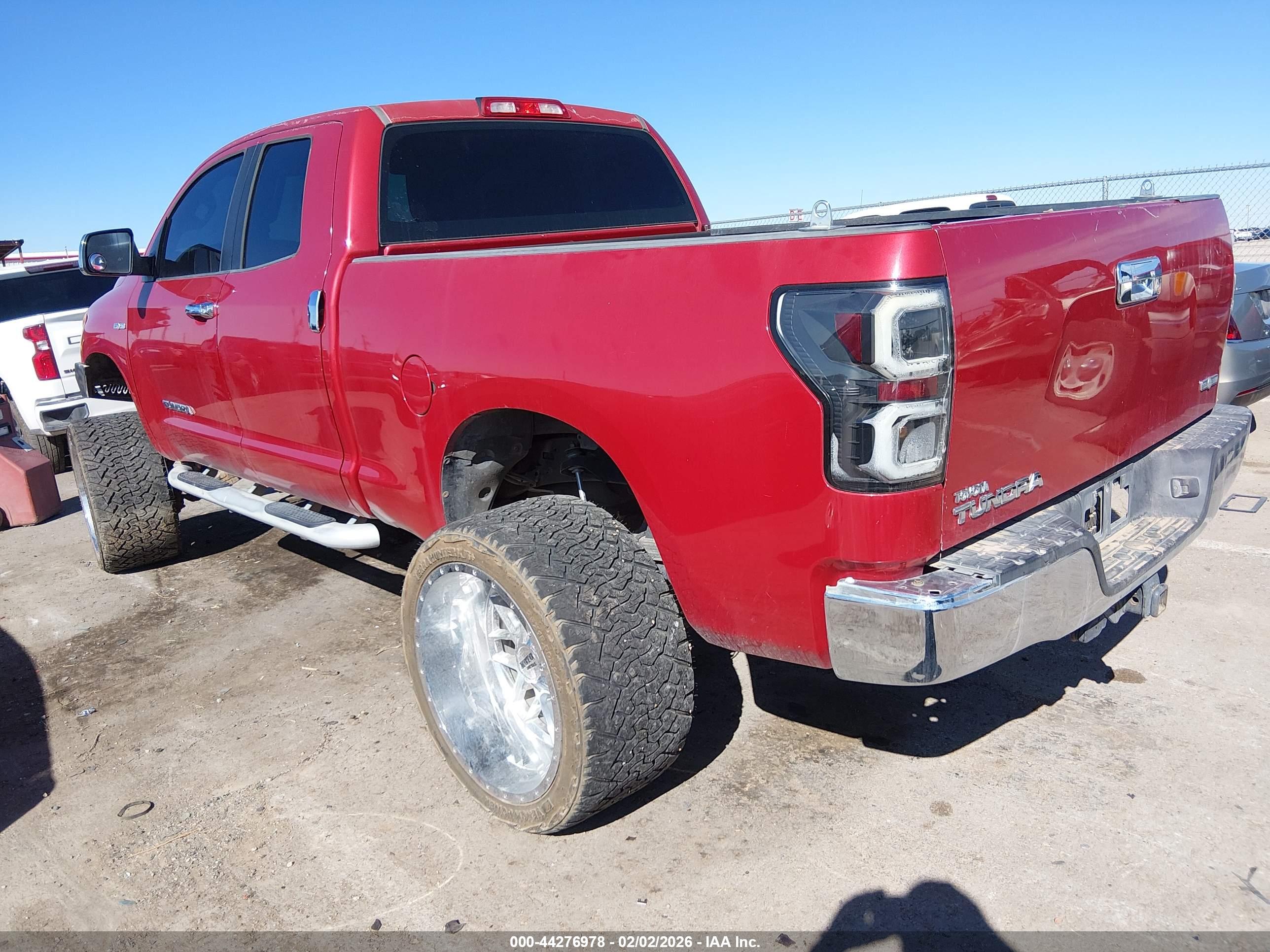 TOYOTA TUNDRA image 3