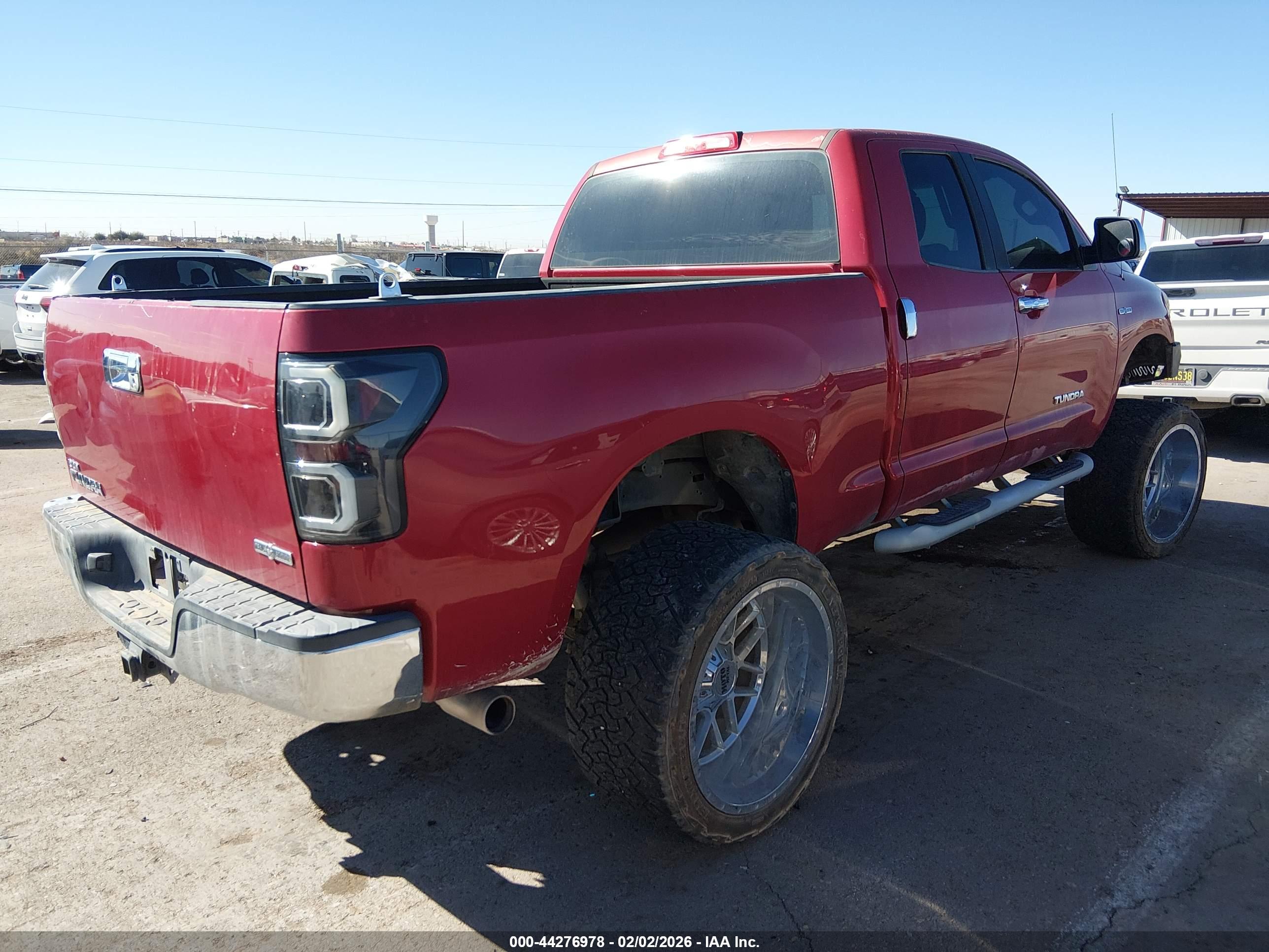 TOYOTA TUNDRA image 4