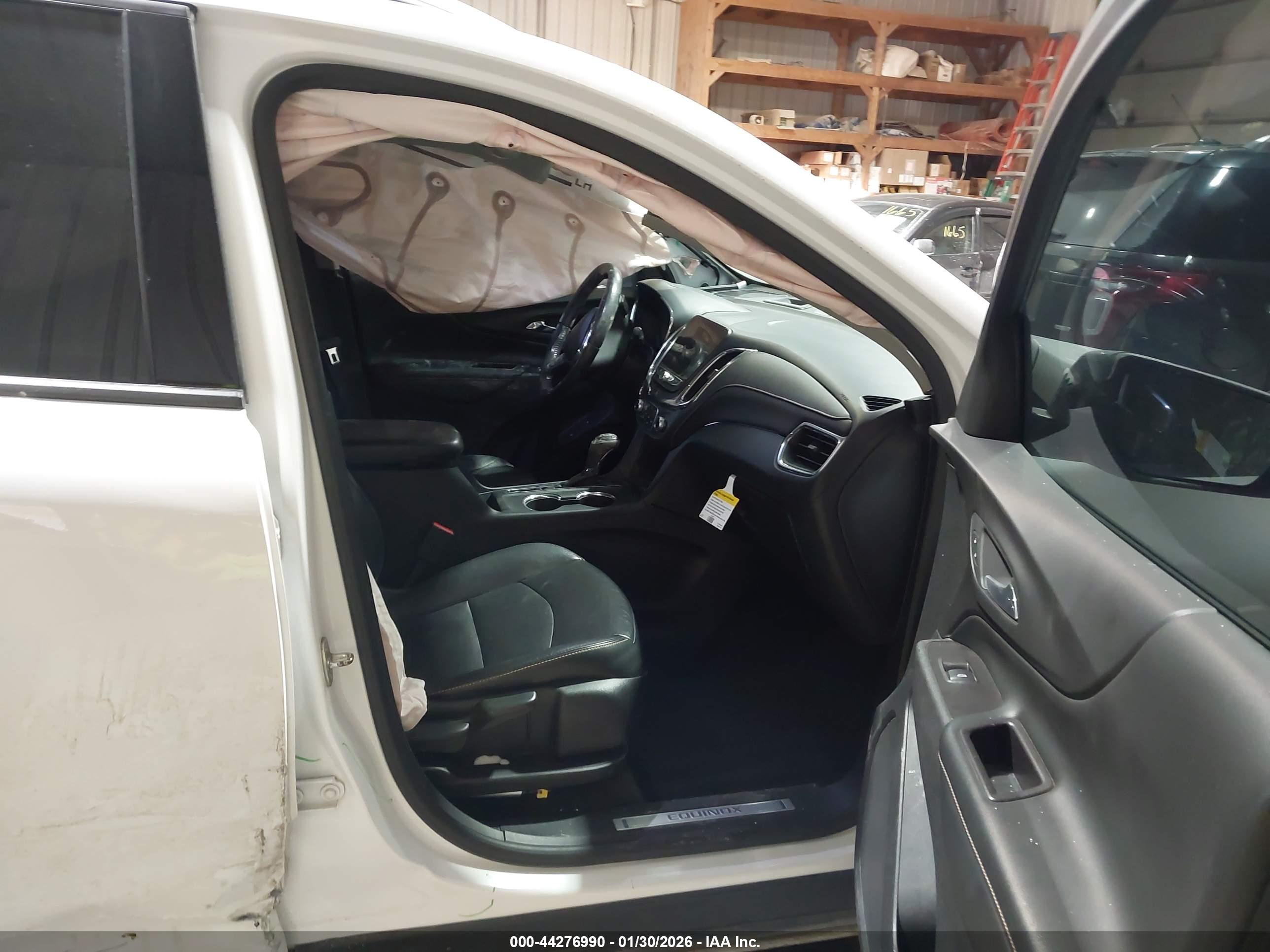 CHEVROLET EQUINOX image 5