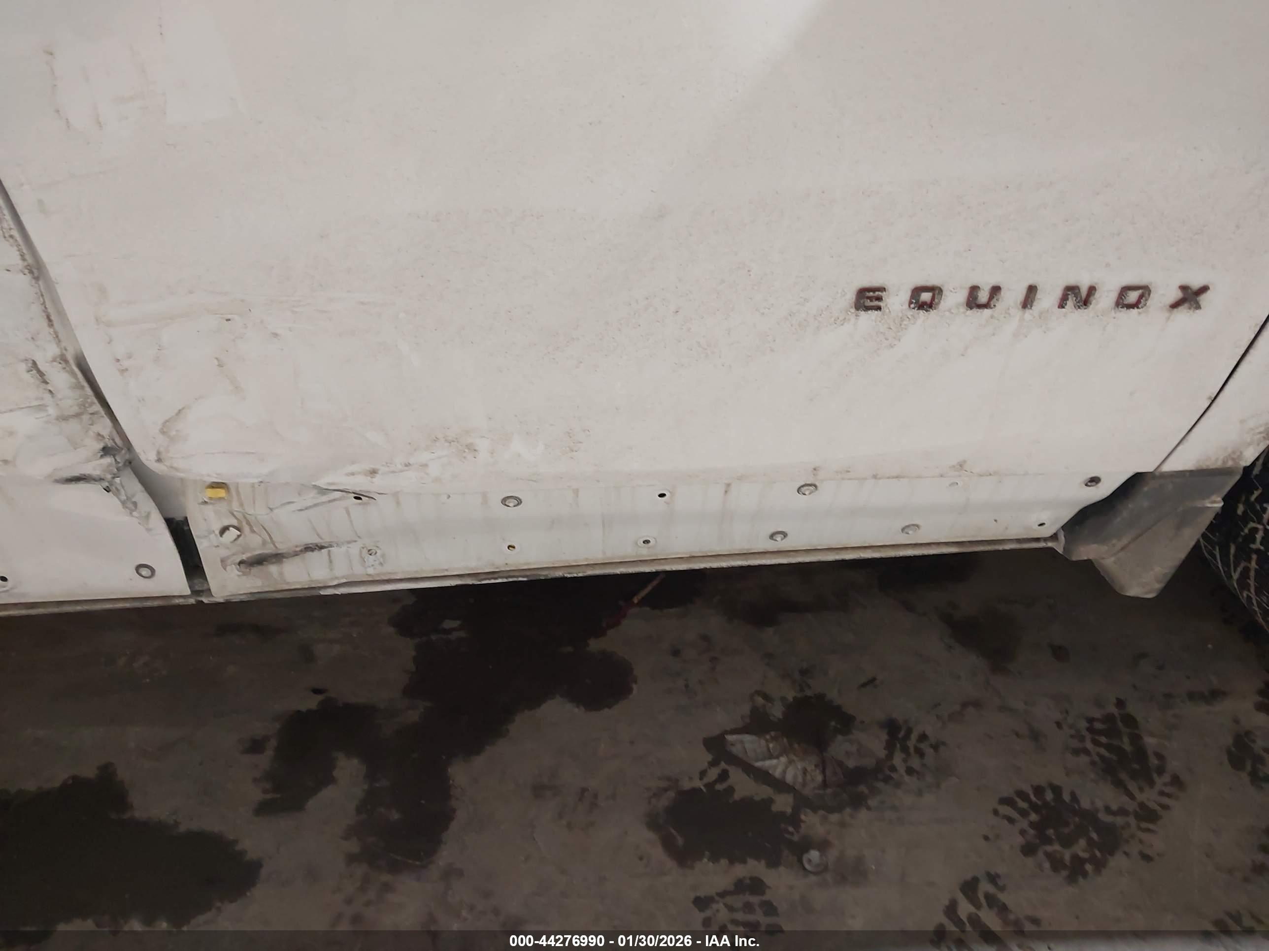 CHEVROLET EQUINOX image 6