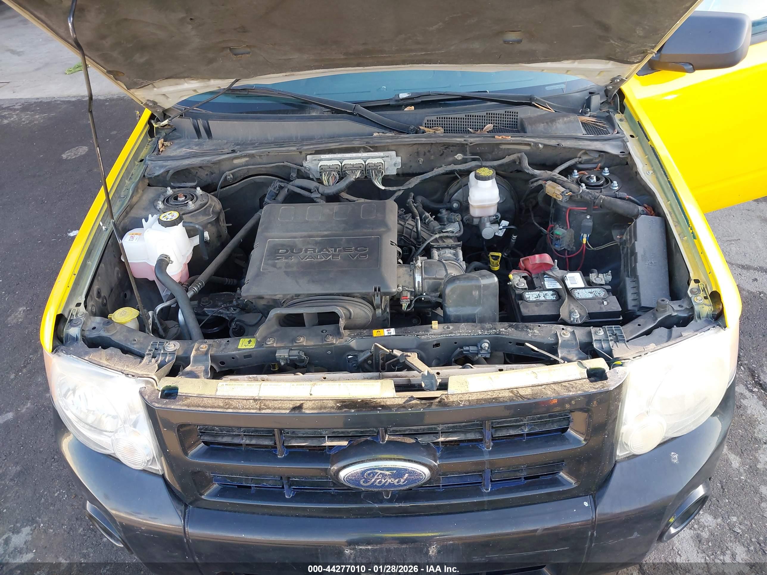 FORD ESCAPE image 10