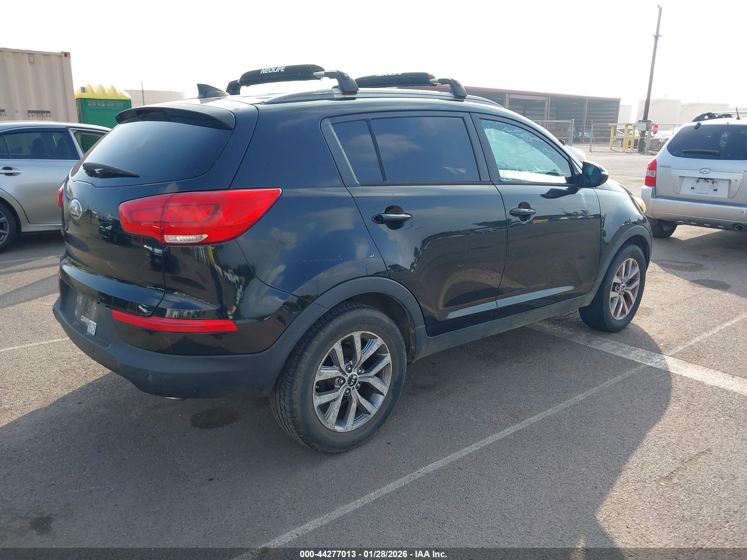 KIA SPORTAGE image 4