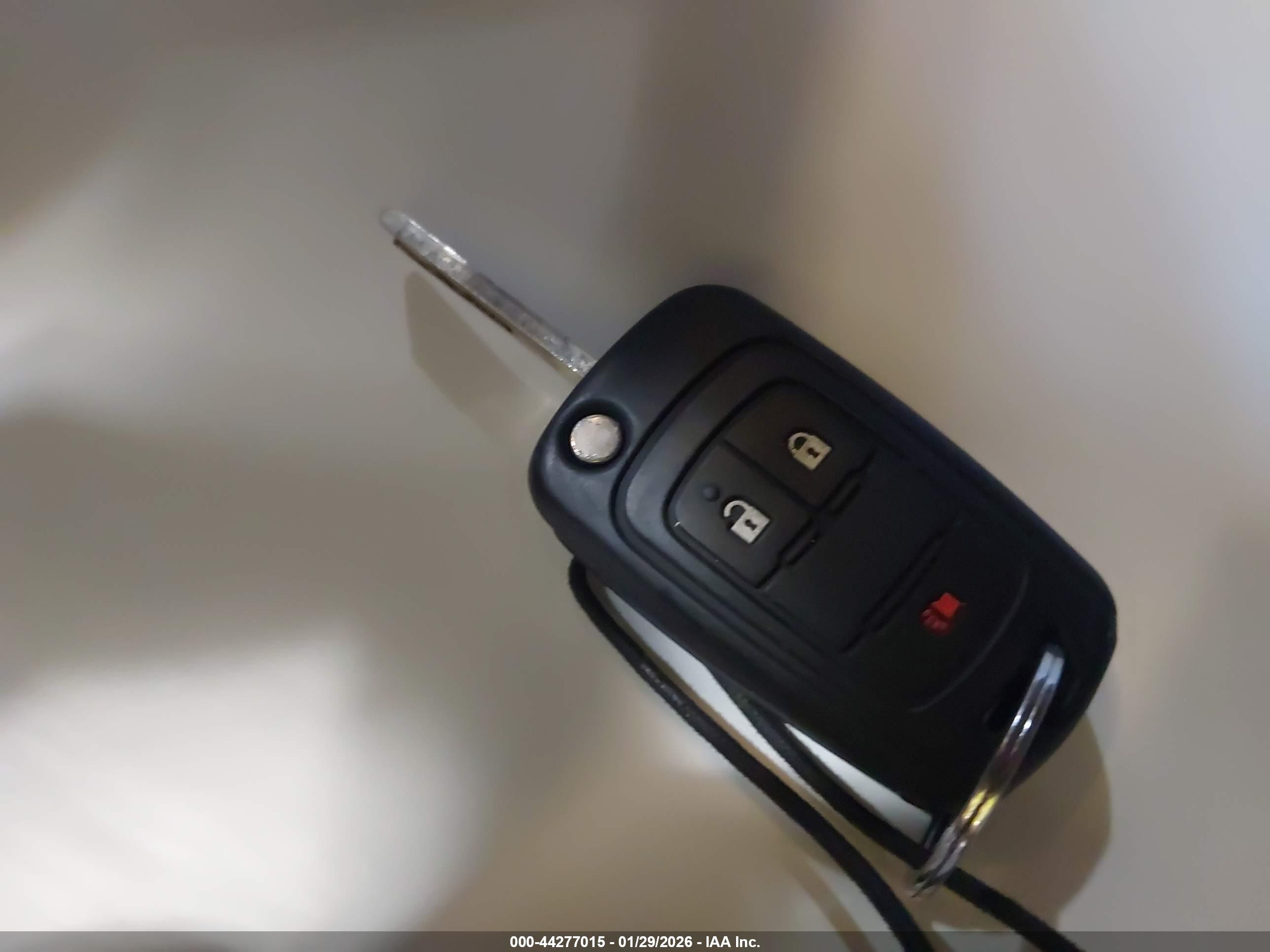 CHEVROLET EQUINOX image 11