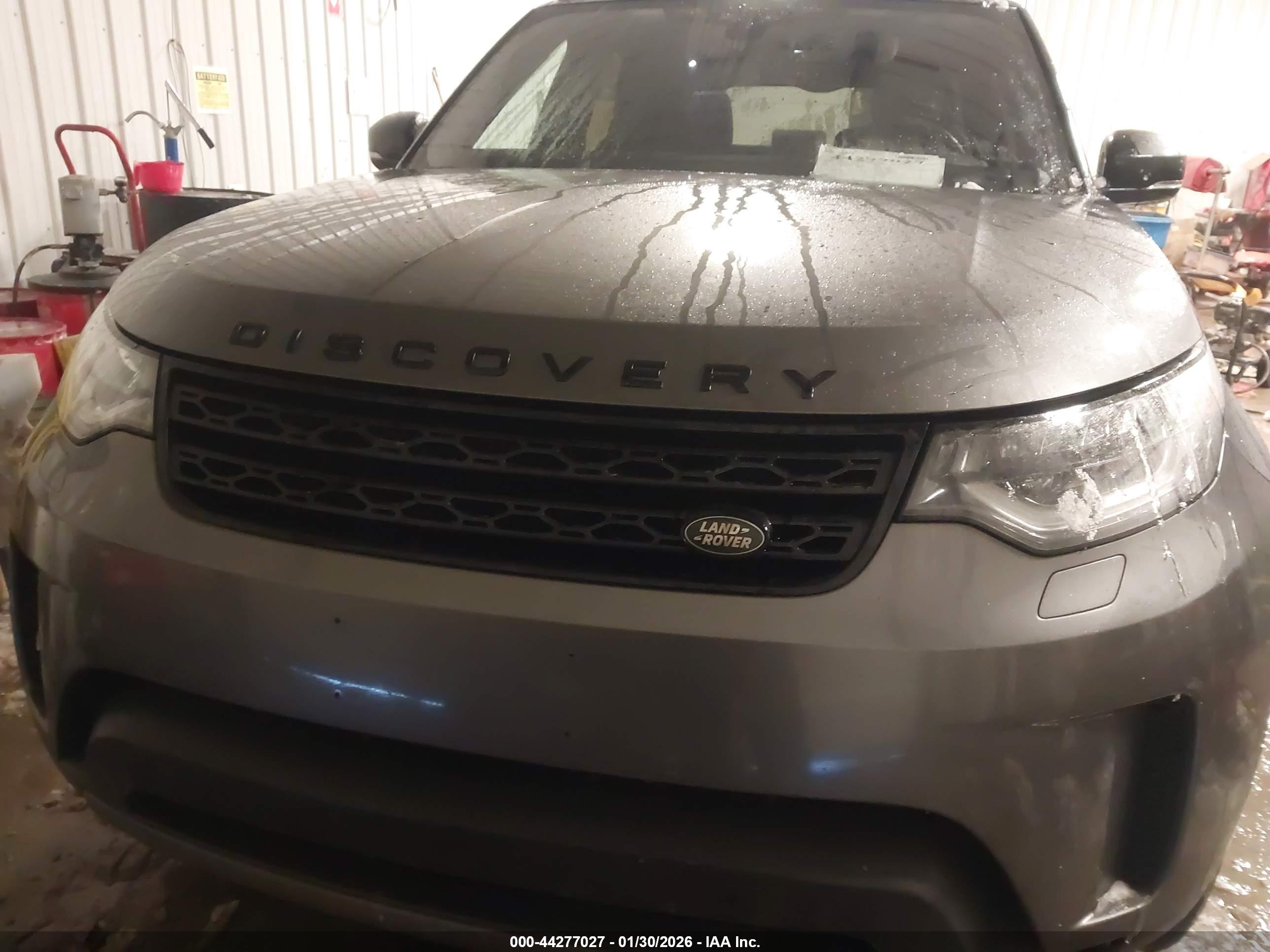 LAND ROVER image 10