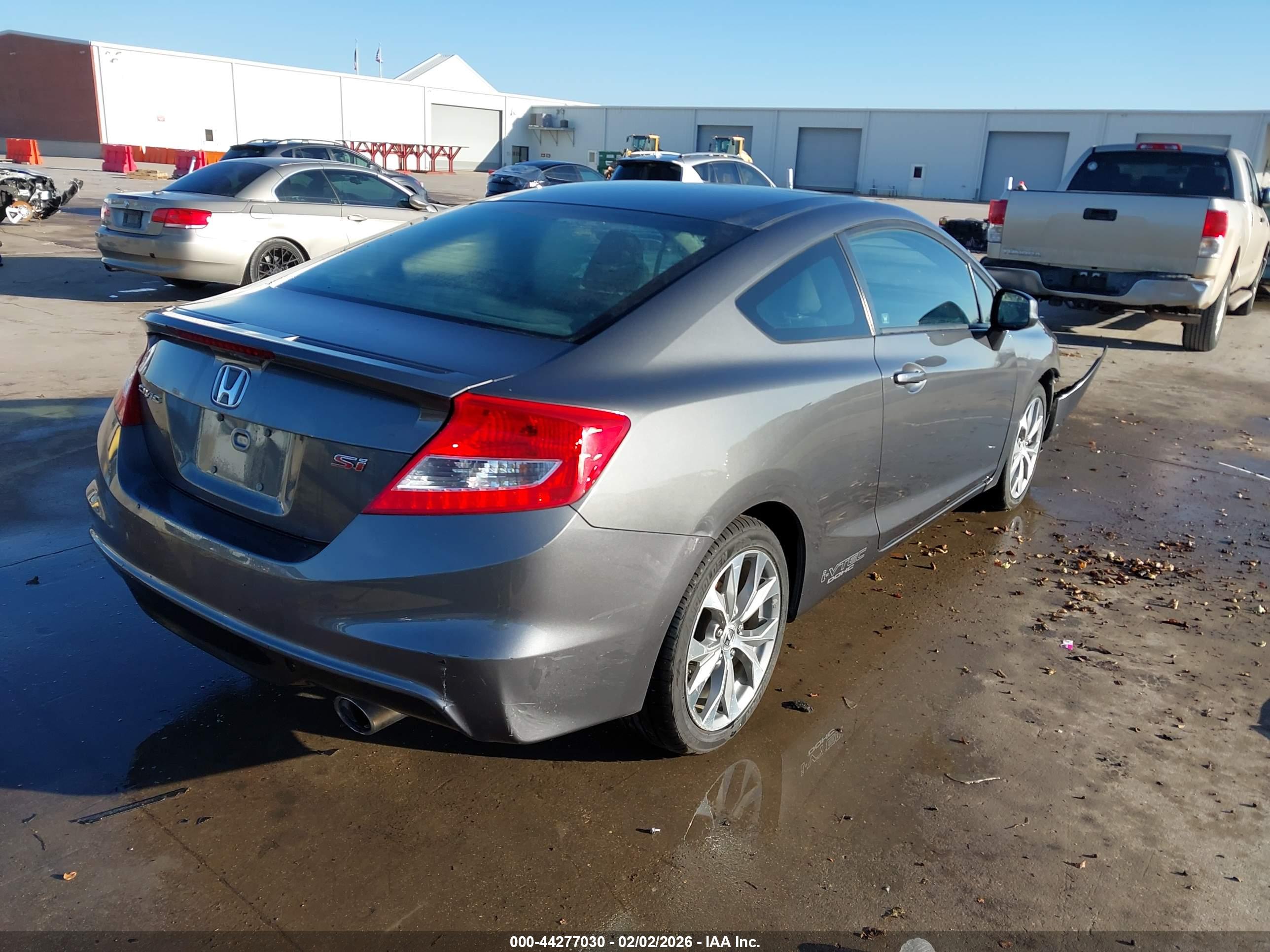 HONDA CIVIC image 4