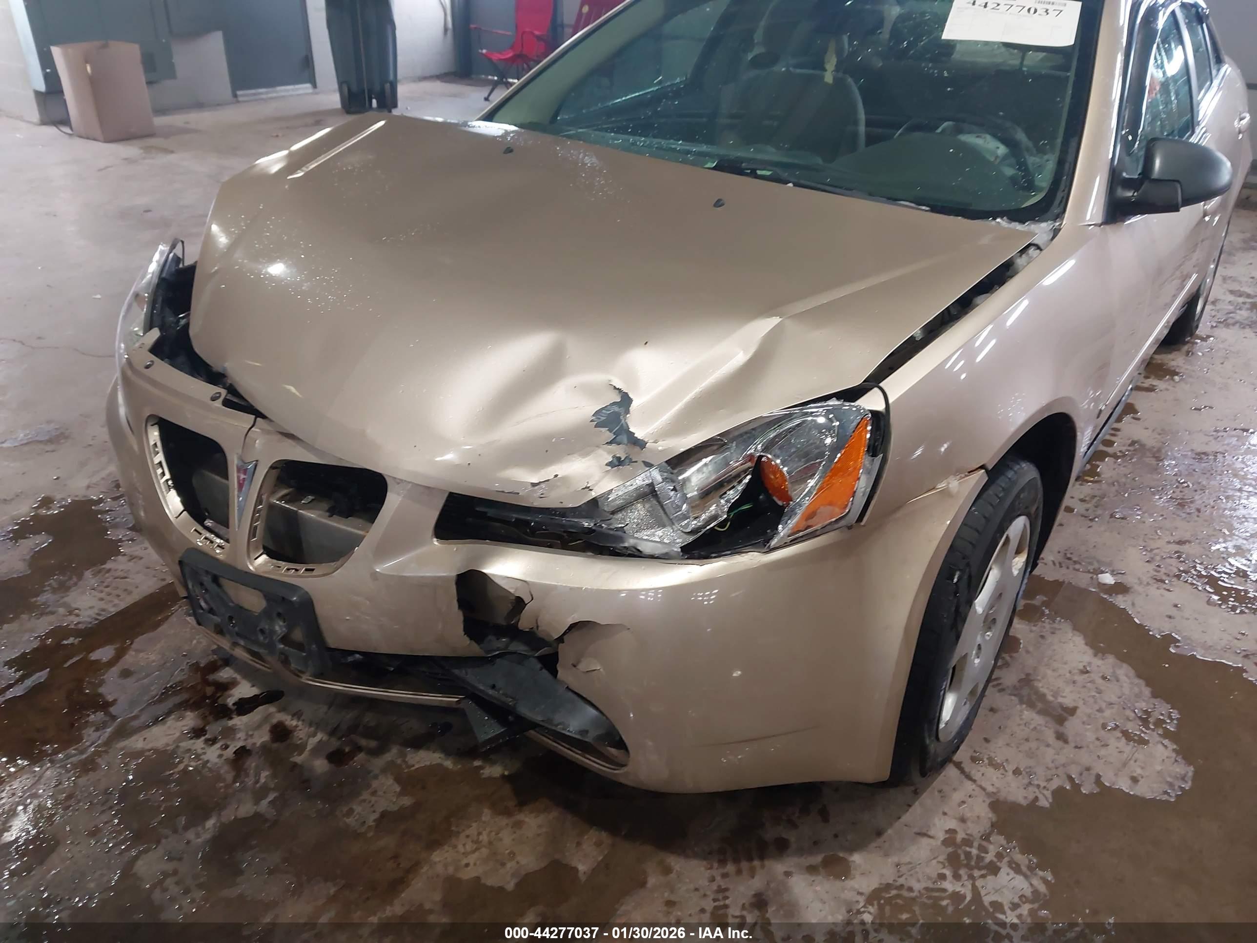 PONTIAC G6 image 6