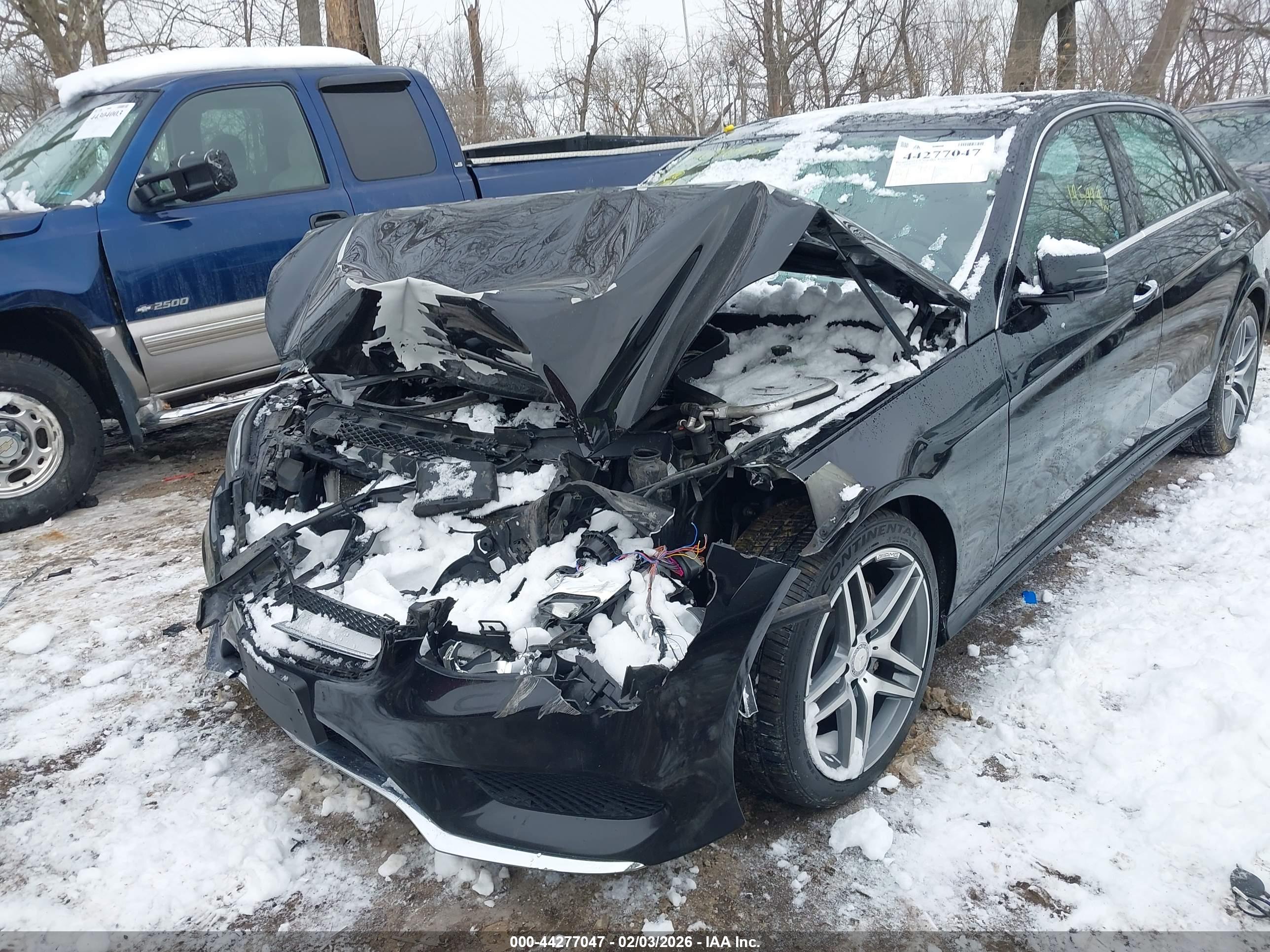 MERCEDES-BENZ E image 6