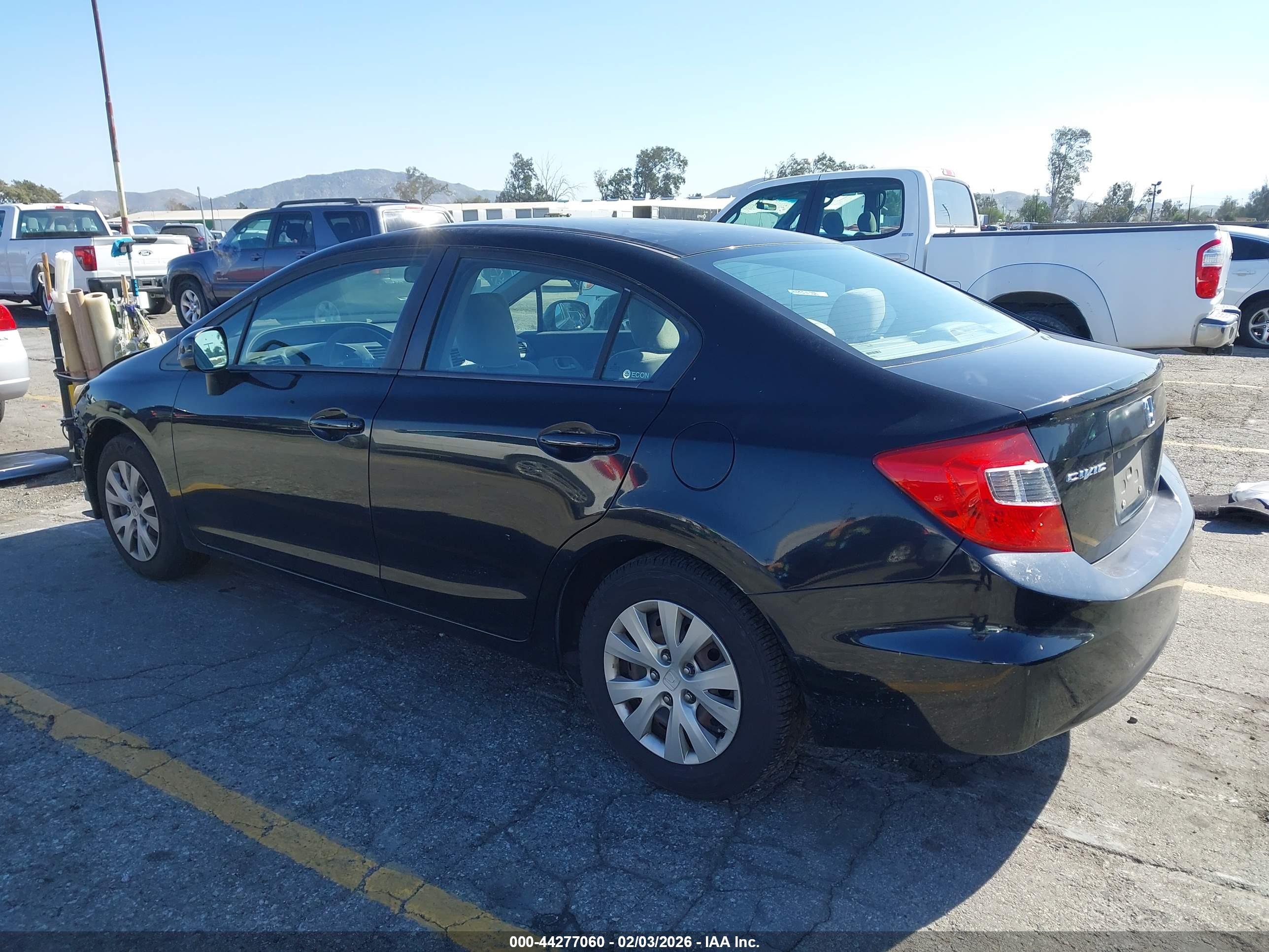 HONDA CIVIC image 3