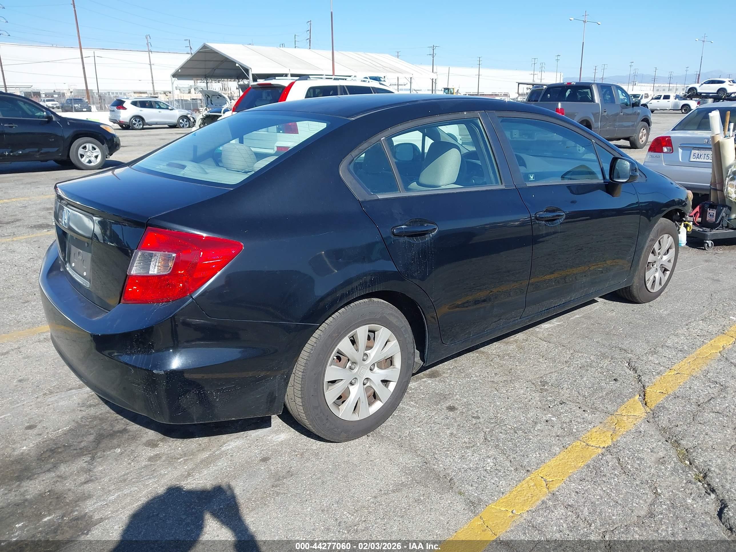 HONDA CIVIC image 4