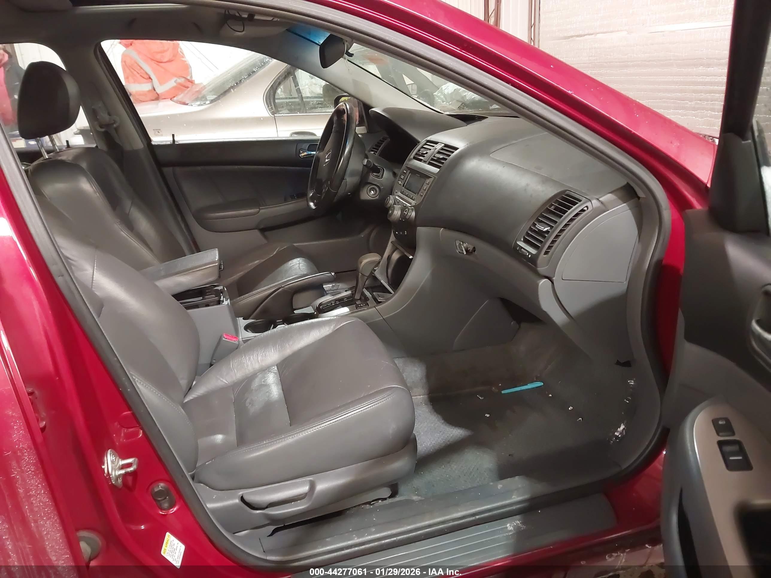 HONDA ACCORD image 5