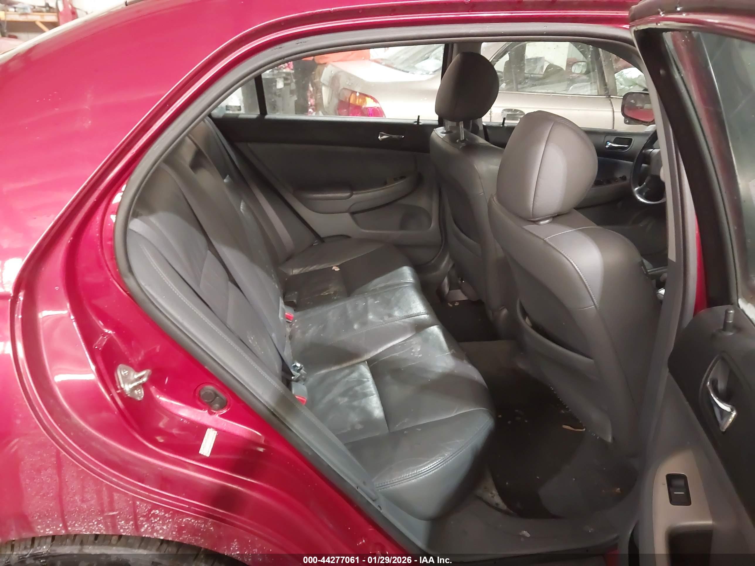 HONDA ACCORD image 8