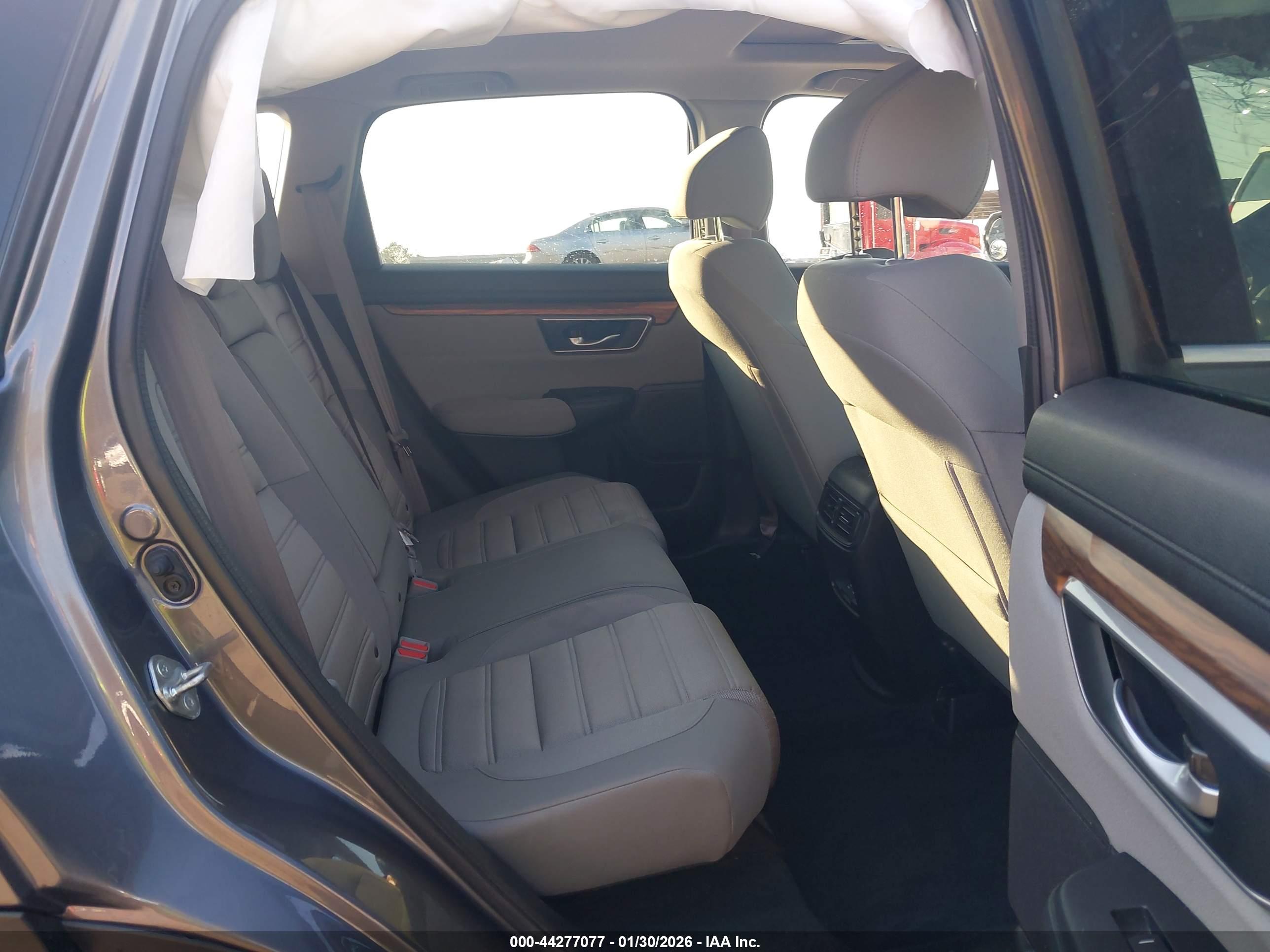 HONDA CR-V image 8