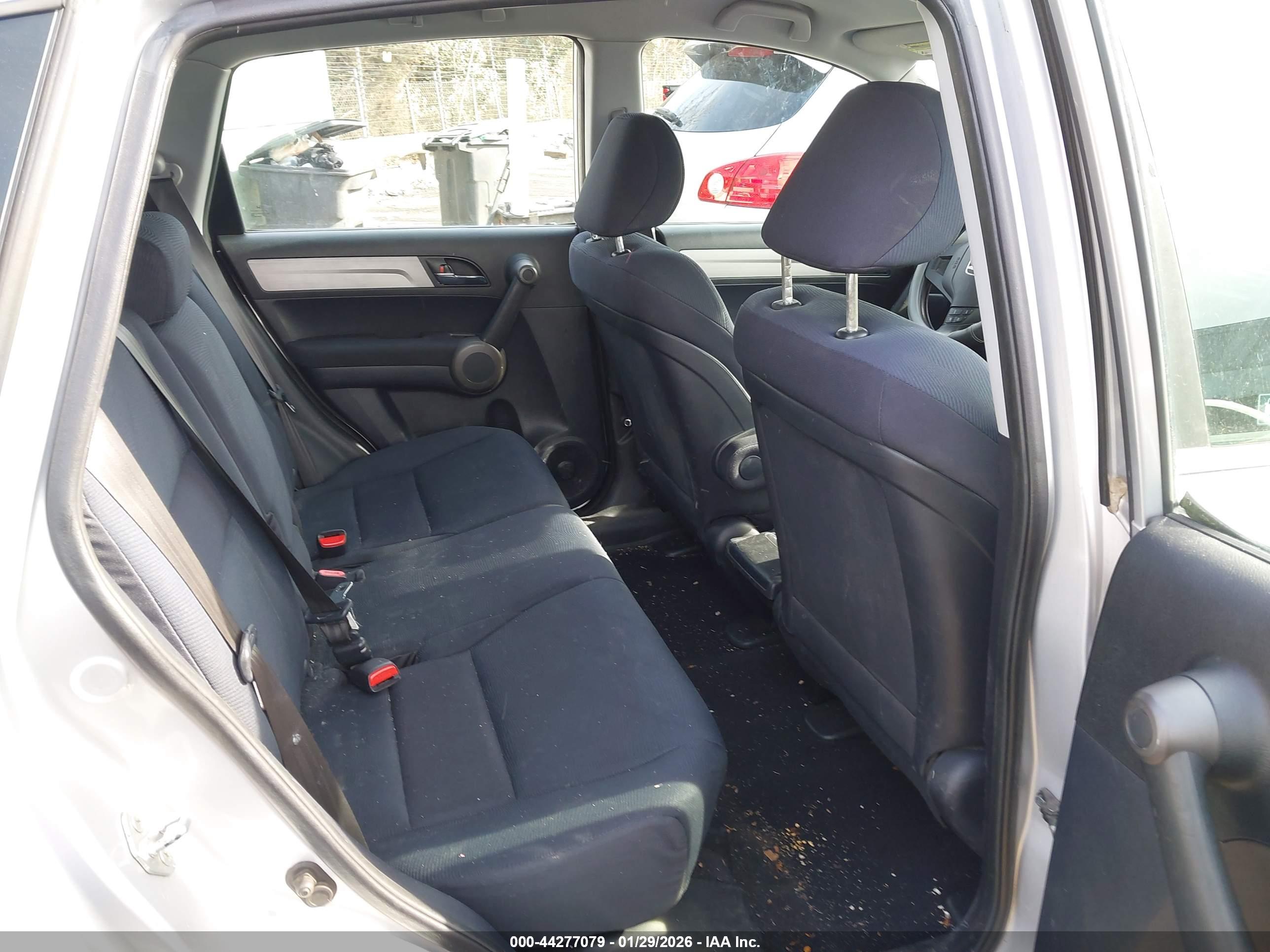 HONDA CR-V image 8