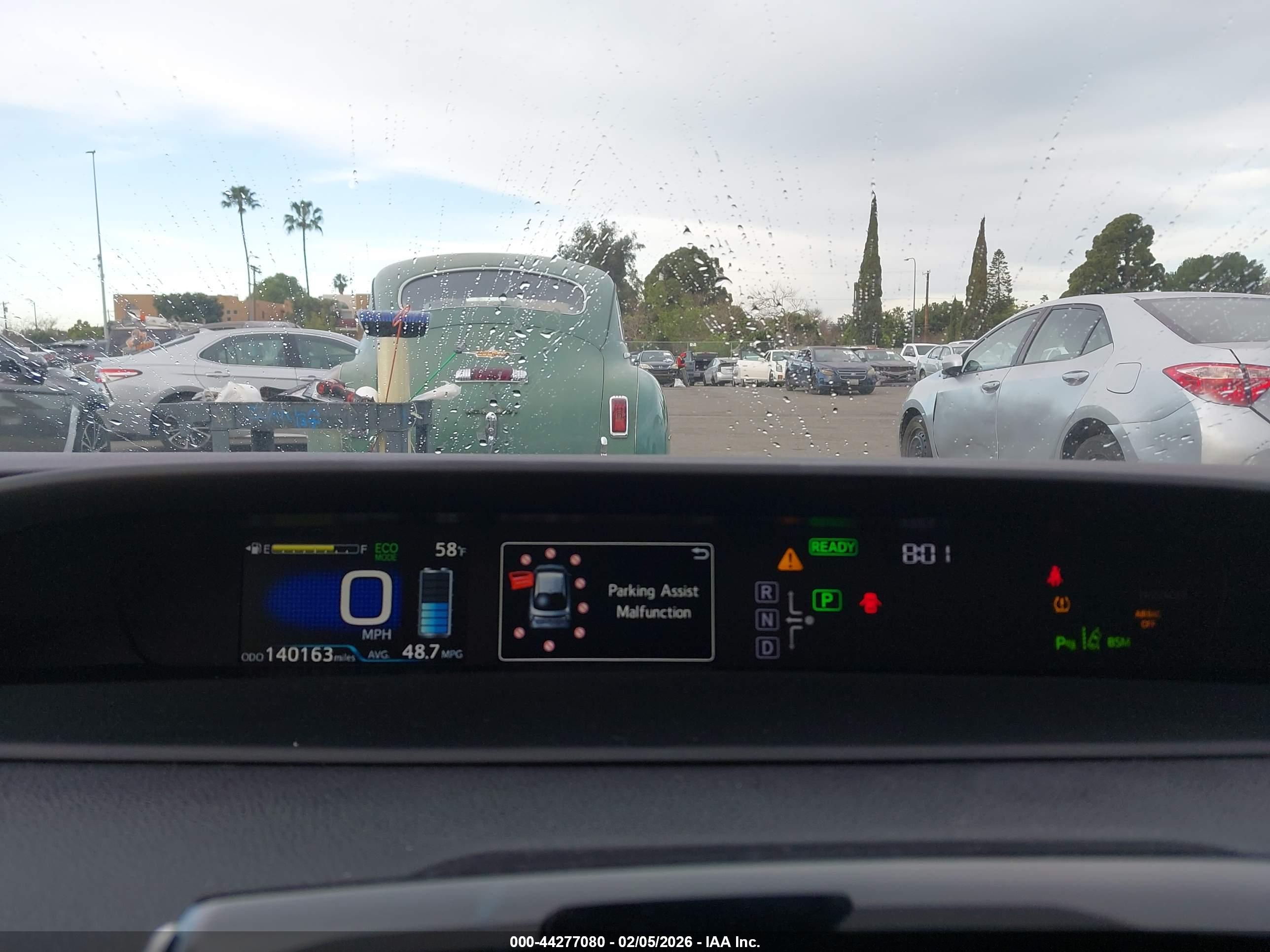 TOYOTA PRIUS image 7