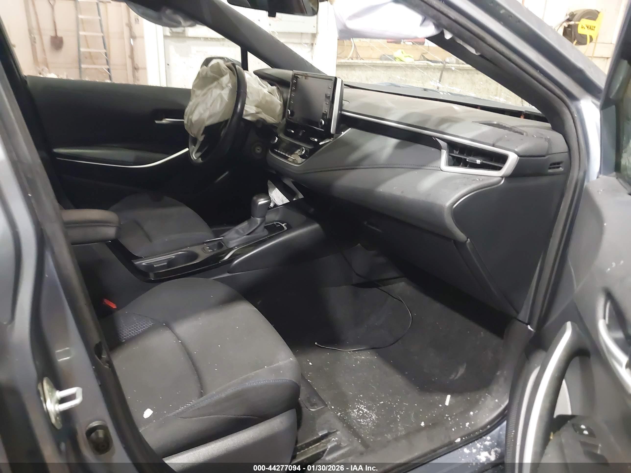 TOYOTA COROLLA image 5