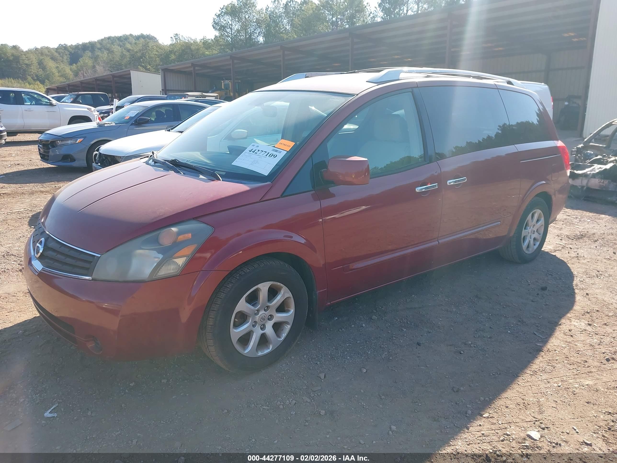NISSAN QUEST image 2