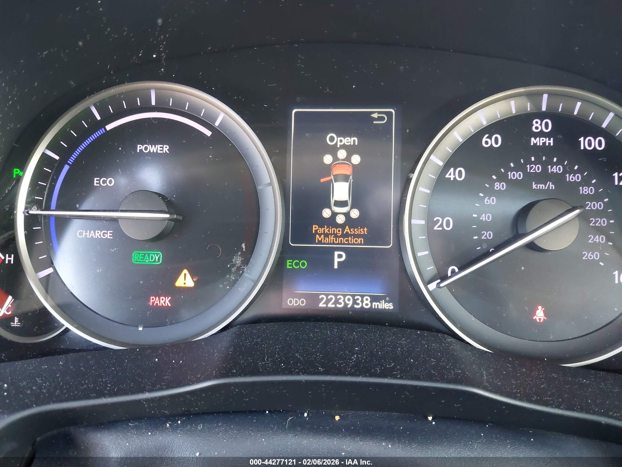 LEXUS ES image 7