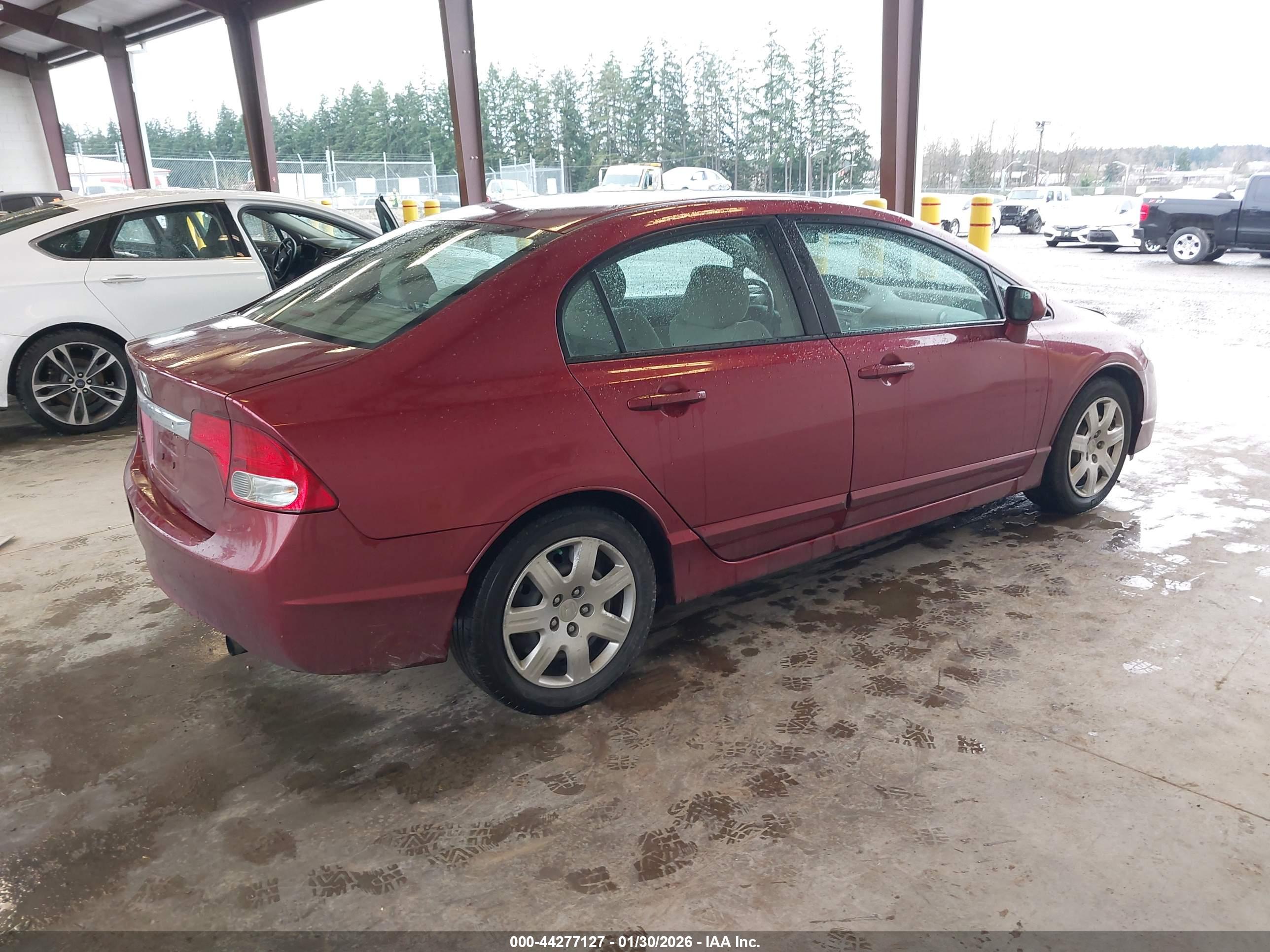 HONDA CIVIC image 4