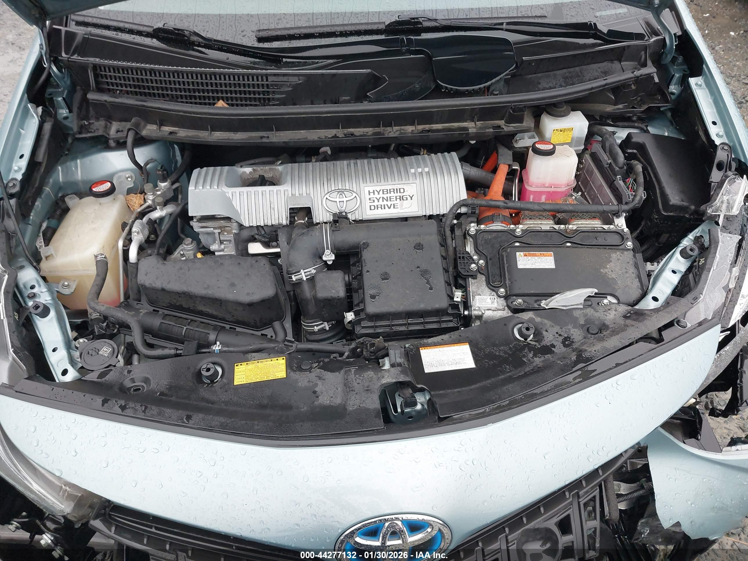 TOYOTA PRIUS image 10