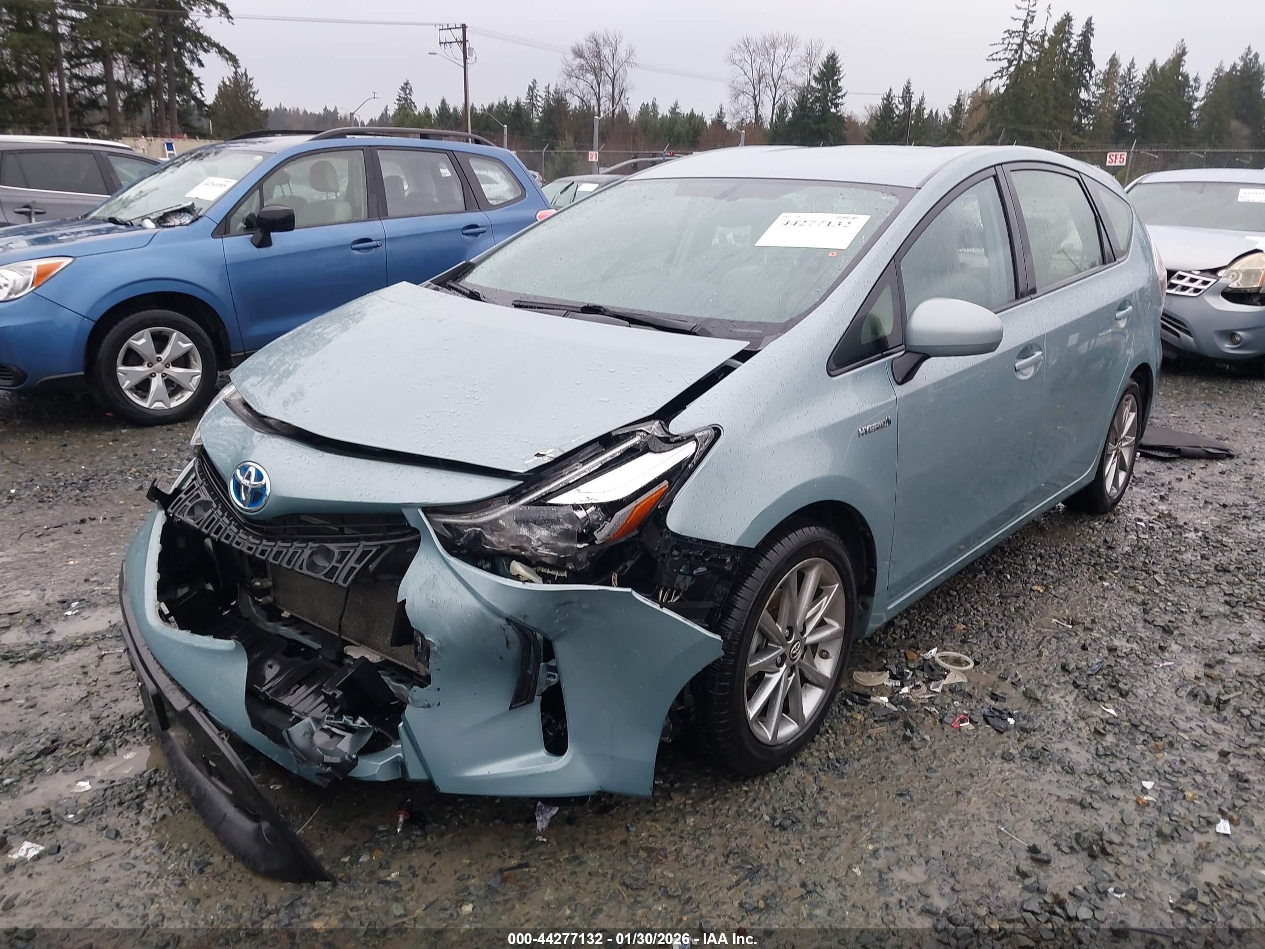 TOYOTA PRIUS image 2