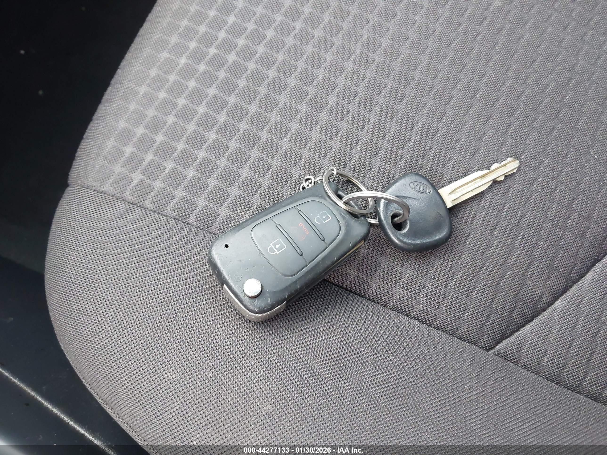 KIA SOUL image 11