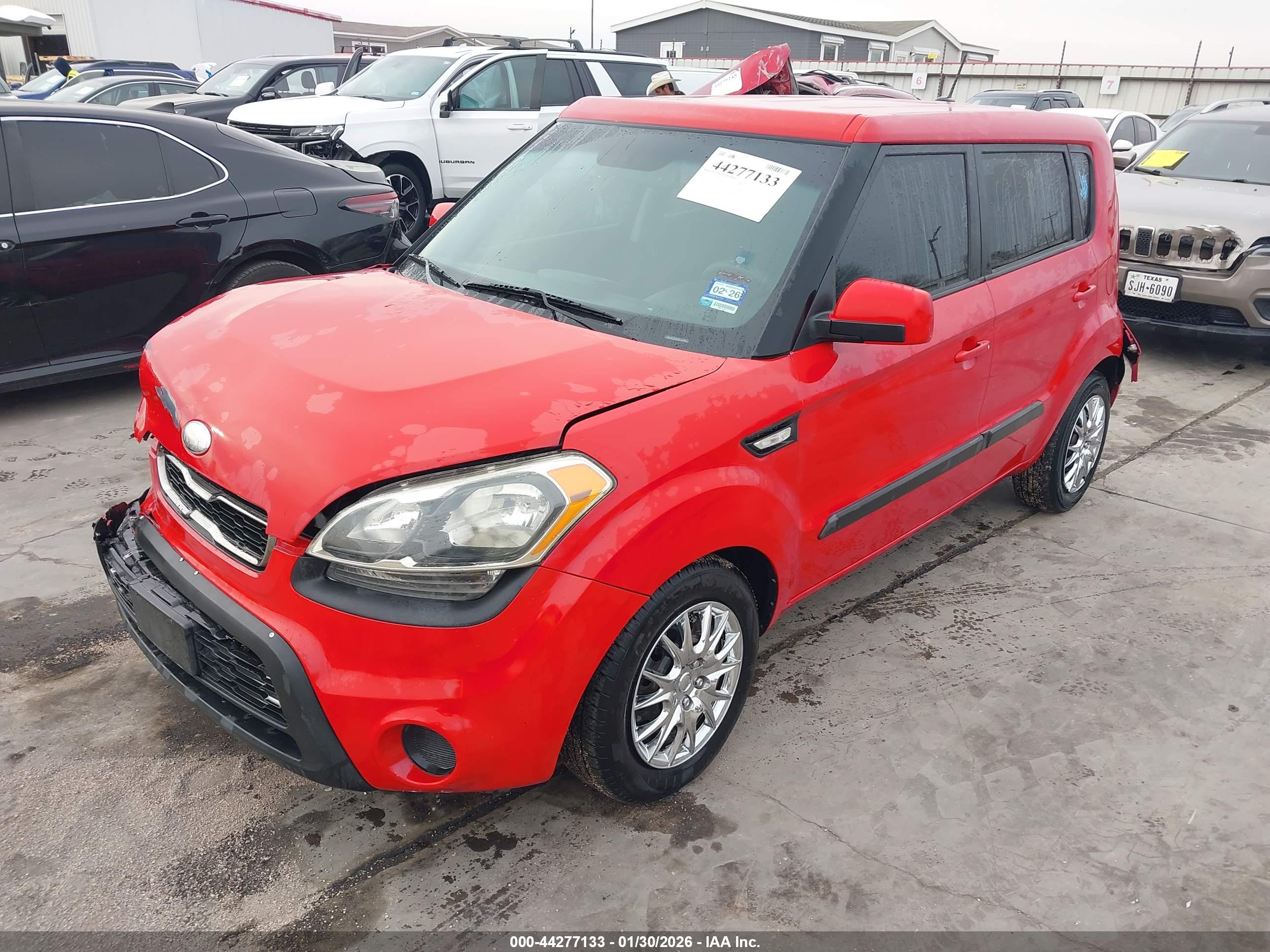 KIA SOUL image 2